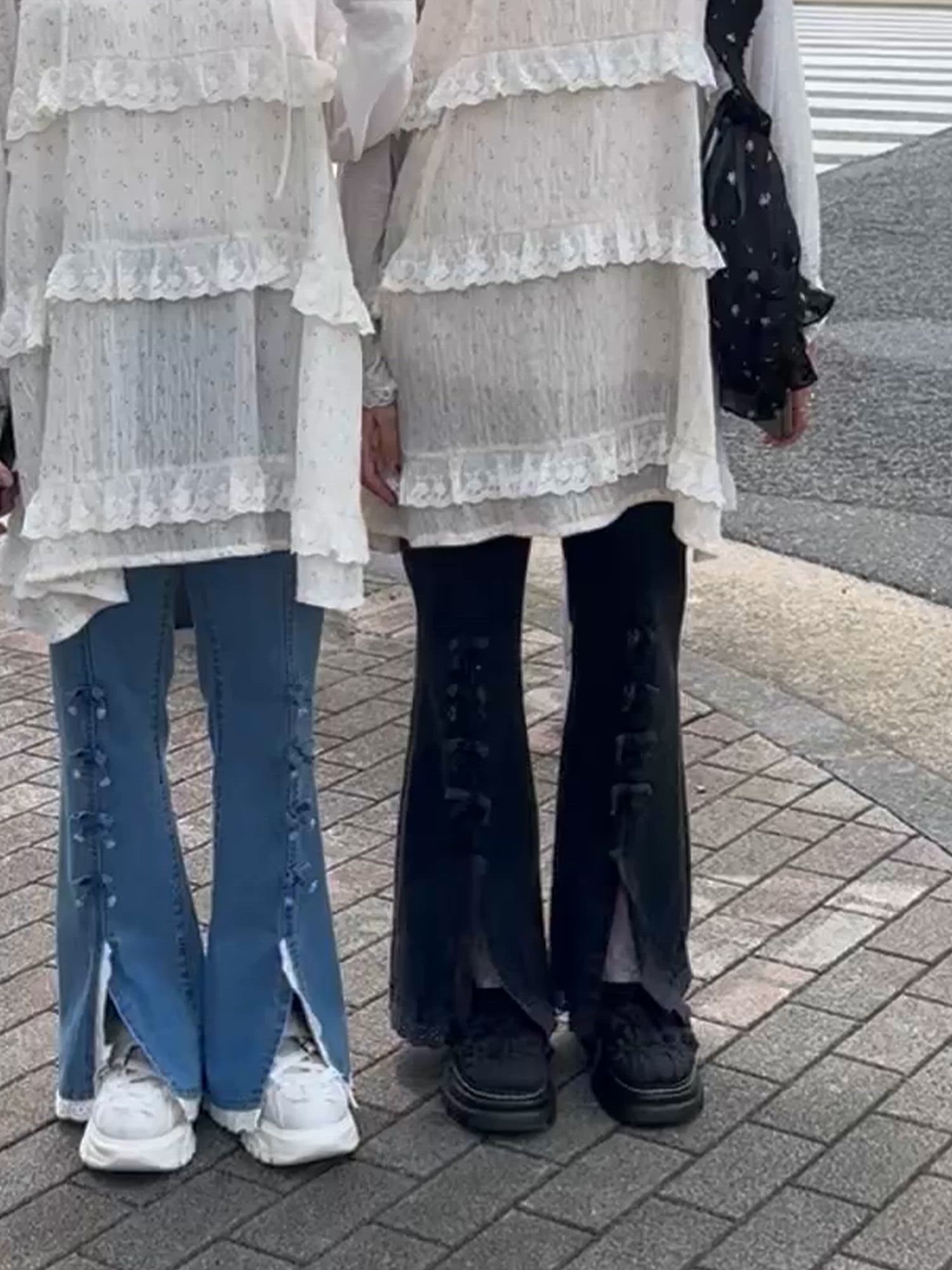 ribbonスリムフレアデニムパンツ（デニムパンツ）｜merry jenny