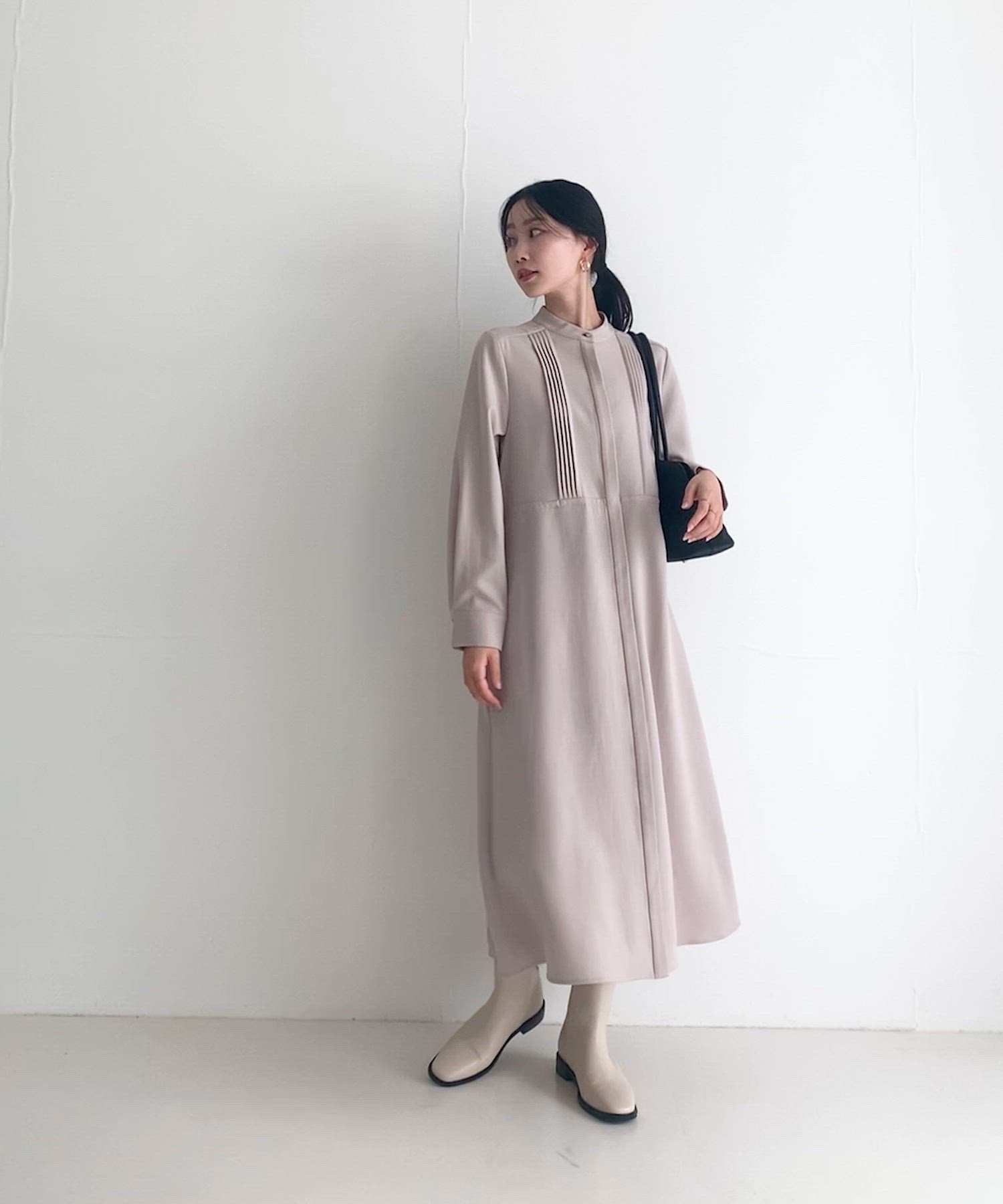 セール】ピンタックストレートワンピース（ワンピース）｜URBAN