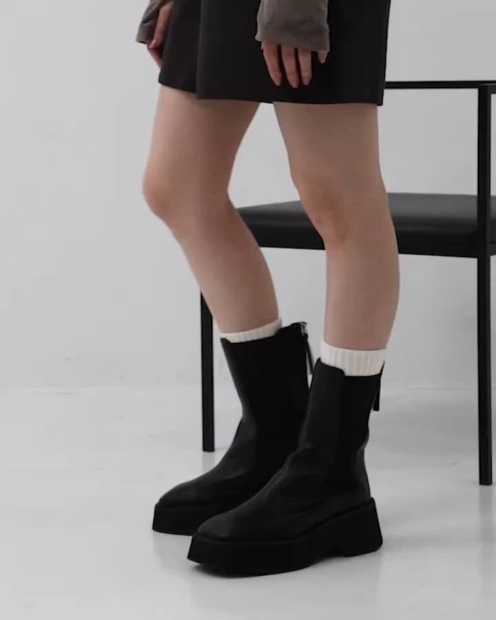 STUDIOUS/ステュディオス】Square Toe Boots/スクエアトゥーブーツ