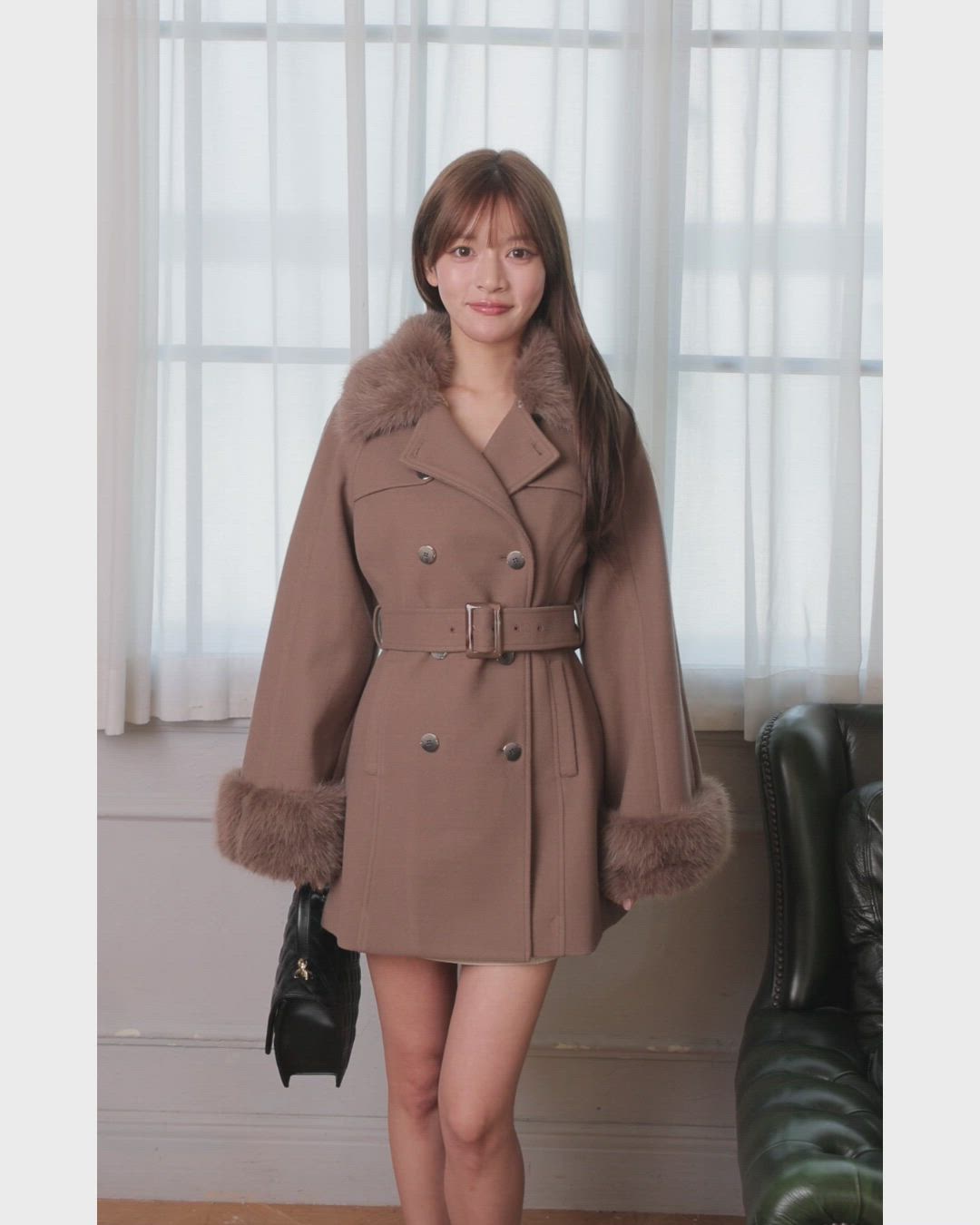 ケープライクフレアスリーブコート（その他アウター）｜LIPSERVICE