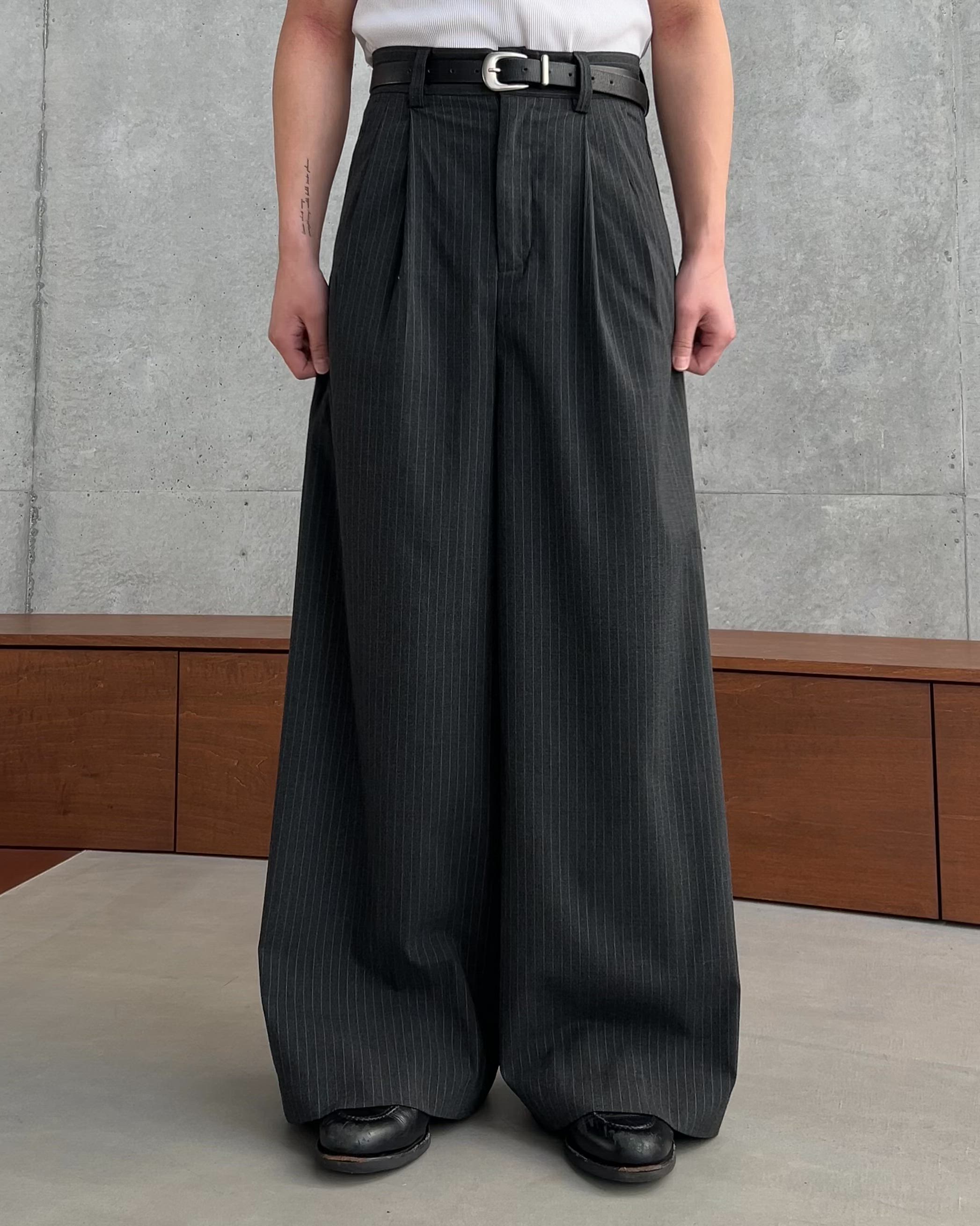Two tuck wide straight stripe slacks / 2タックワイドストレート