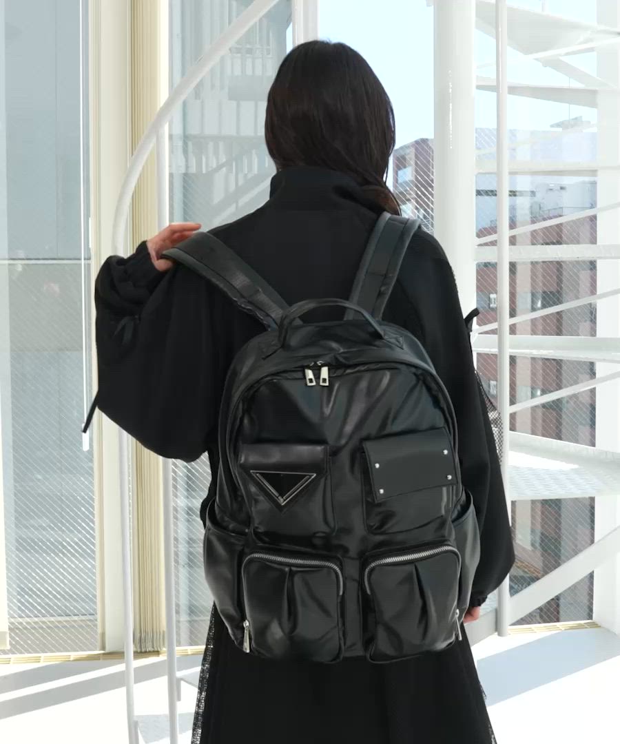 プレートポケットデザインリュック(HARE)（バックパック/リュック