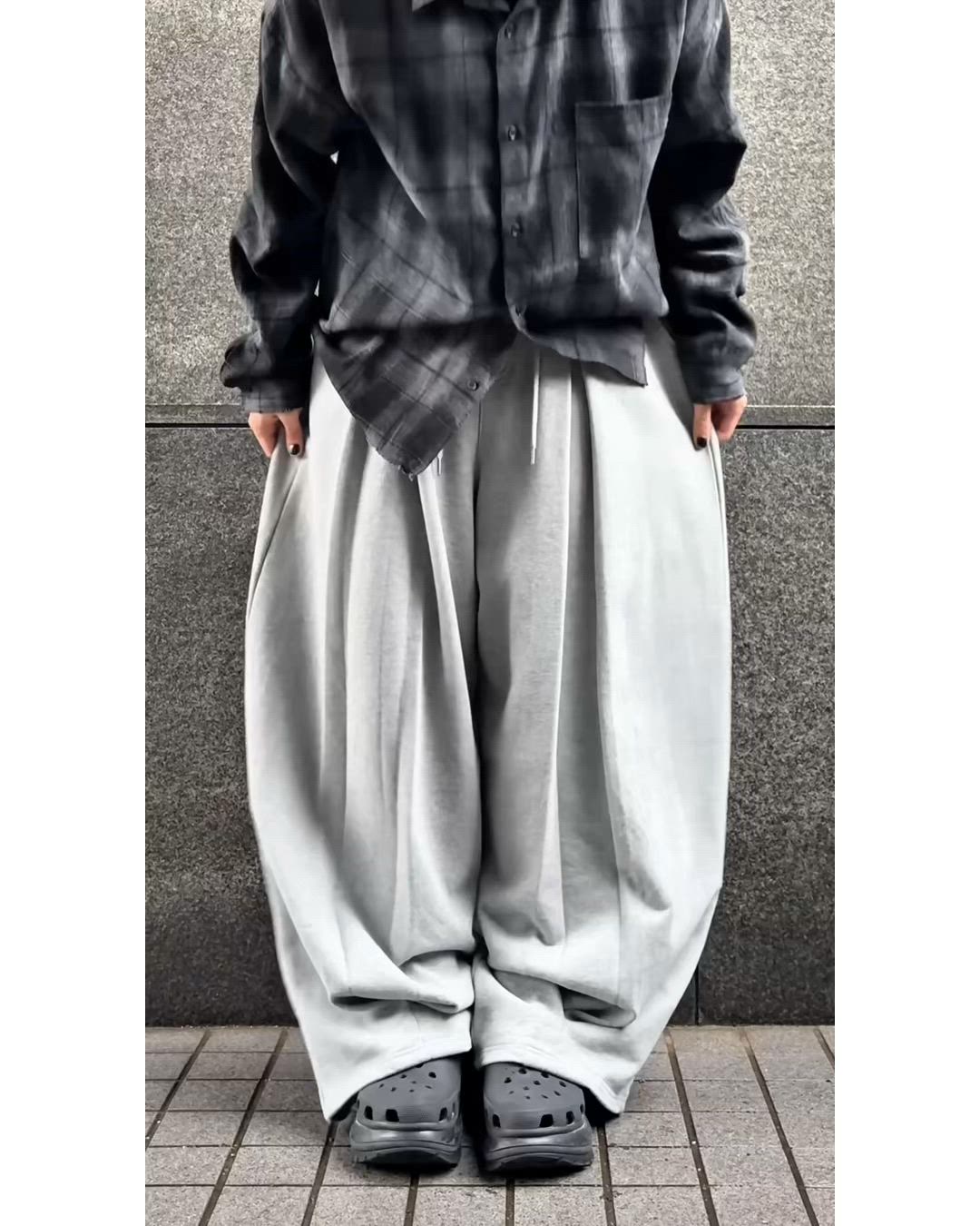 EPNK】Vertical tuck sweat pants / バーティカルタックスウェット