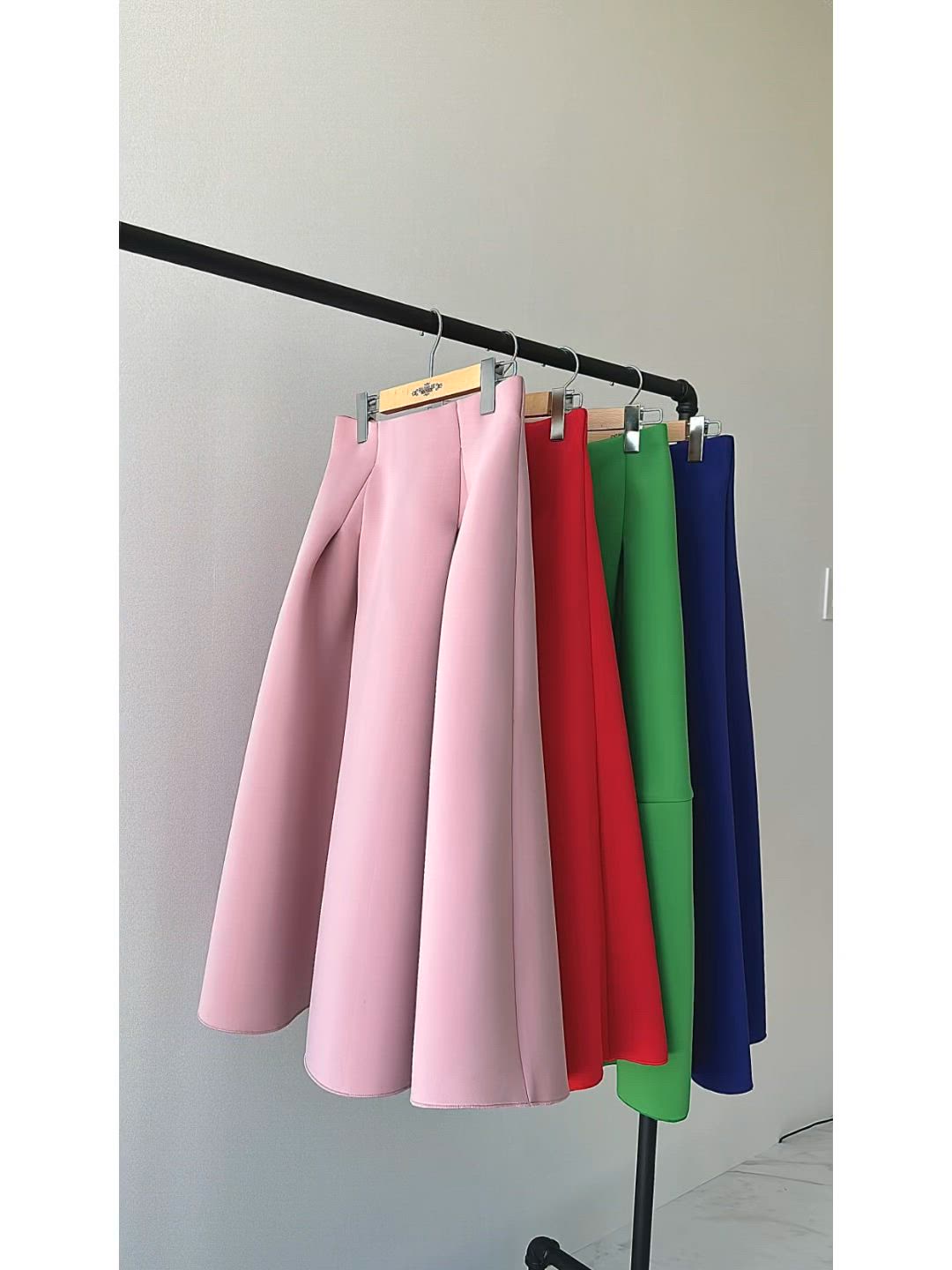 ストレッチ ｜ 選べるシルエット・丈 ボンディング ボリューム 美脚