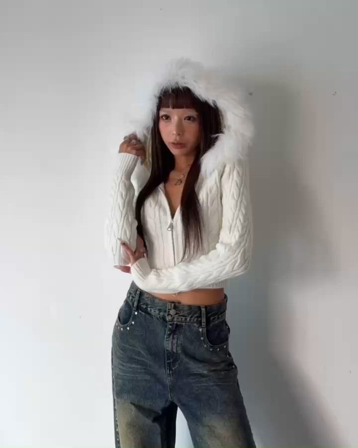 セール】フェイクファー Wジップ ケーブルニット フーディー