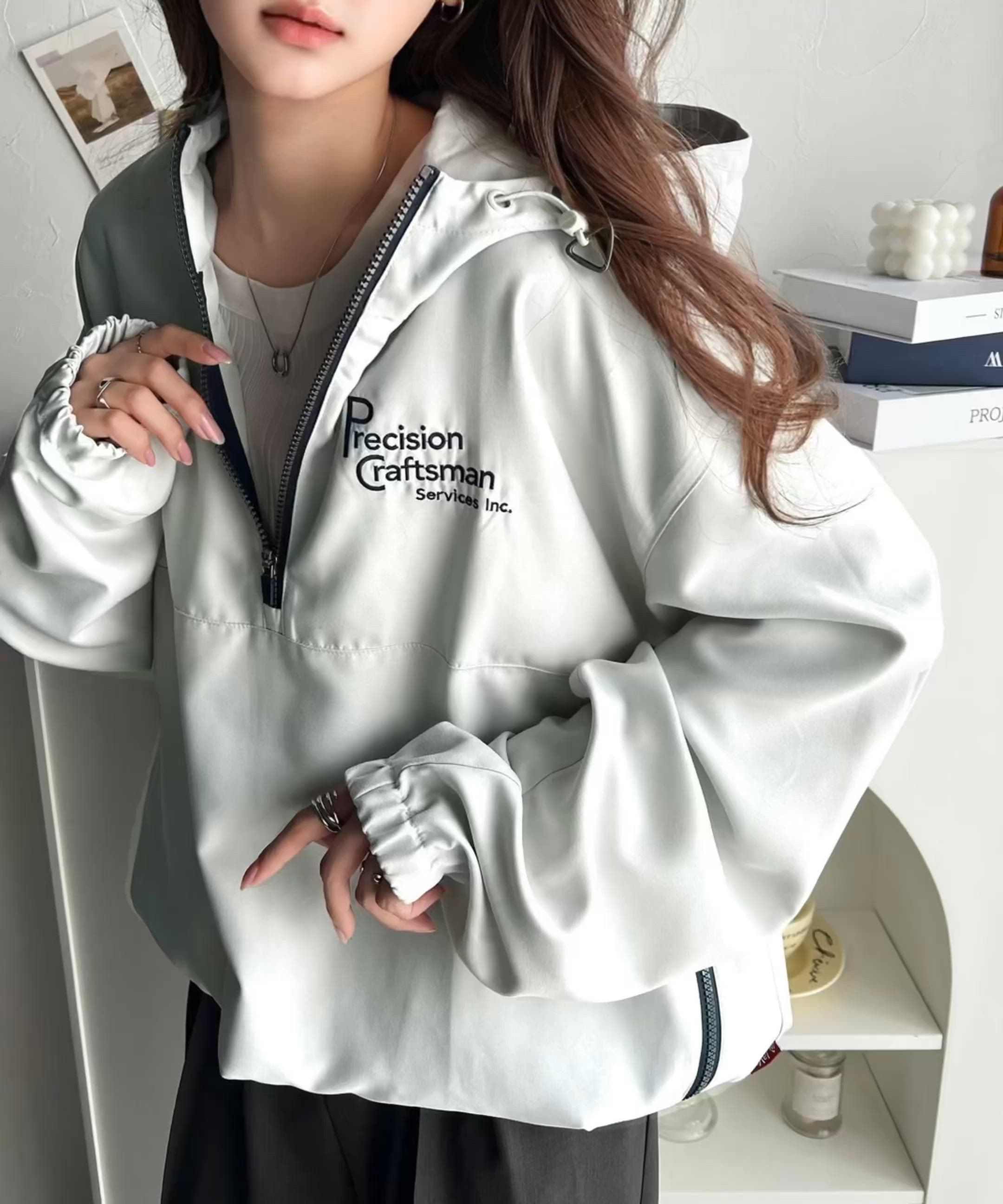 セール】《Javaジャバコラボ》トレンド感をプラス。胸元刺繍配色ハーフ