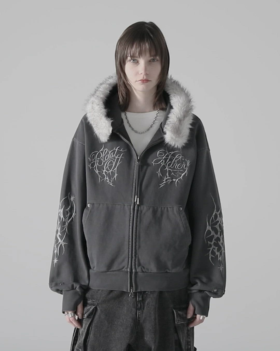 トップス Detachable Fur Short Full-Zip Parkar Detachable Fur Short Full-Zip Parkar / デタッチャブルファー