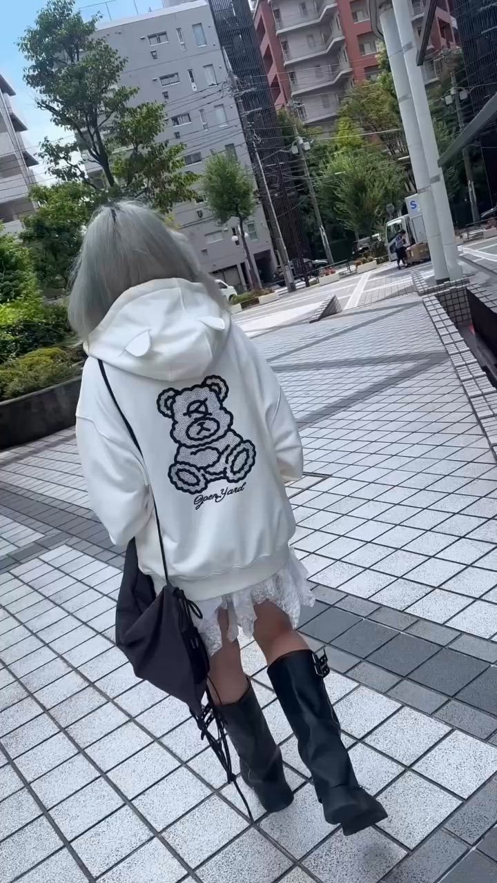 OY/オーワイ』DOLLY STONE EAR HOODIE ZIP UP/ドリーストーン イヤー