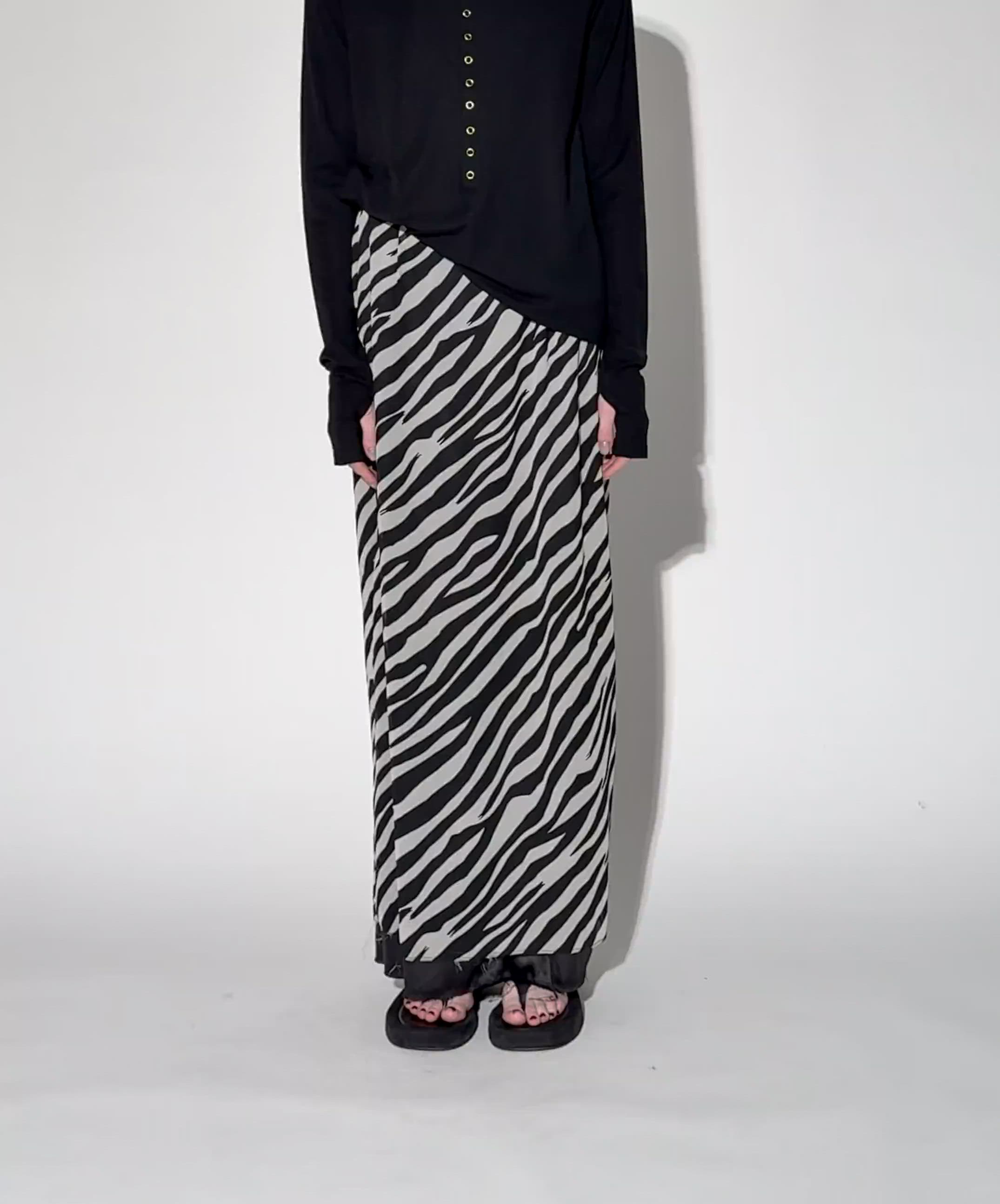 【新品未使用タグ付き】yae Animal pattern skirt Animal pattern skirt / アニマルパターンスカート（スカート）｜yae