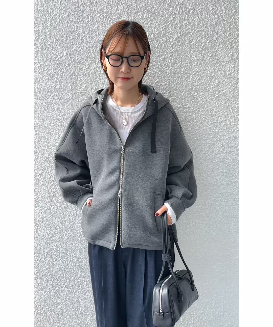 【新品タグ付き】アルページュストーリー　ダンボールパーカー　グレー　M スフレタッチダンボールパーカー