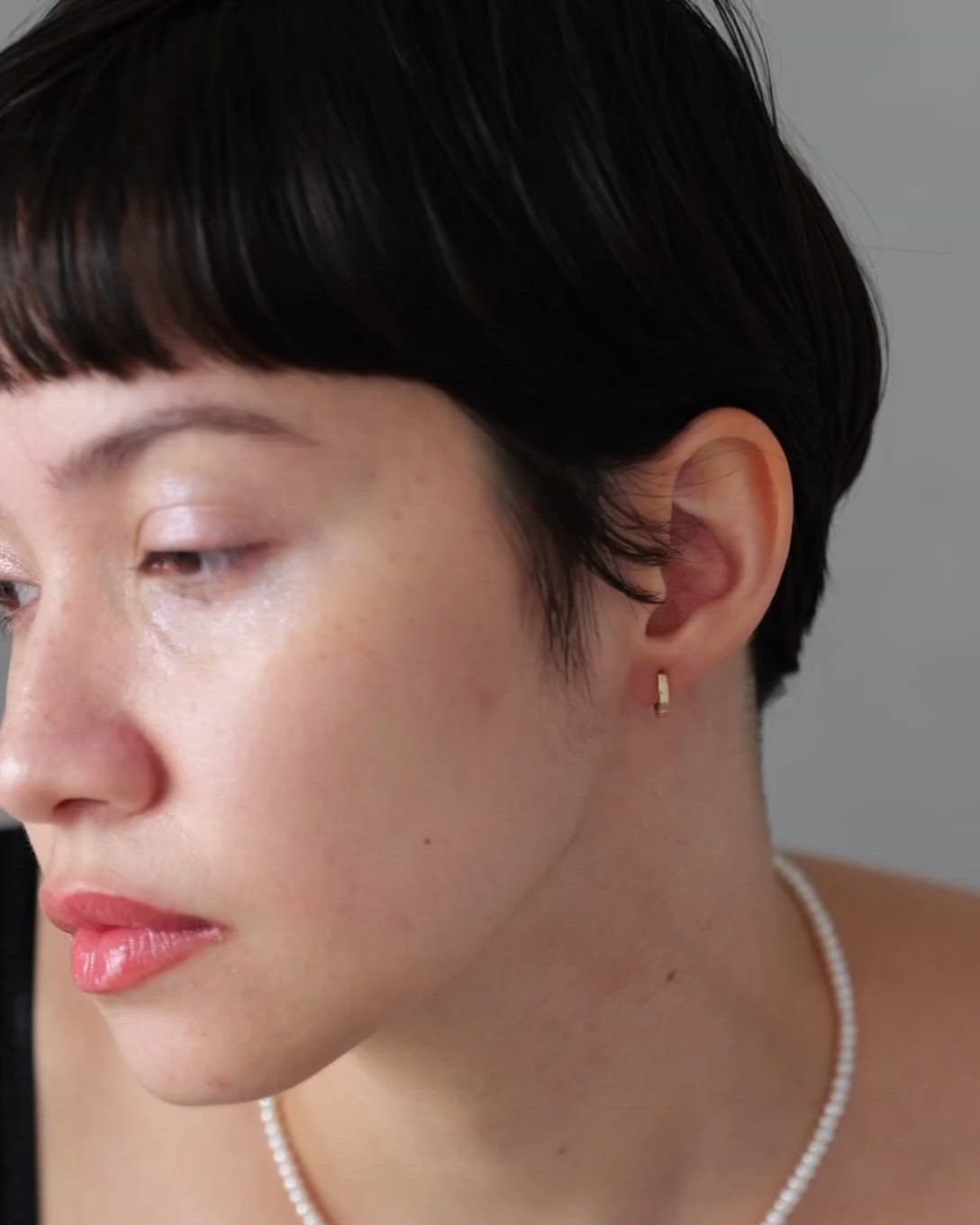 シリーズ累計販売 2000点突破！】【K10】ストレートフープピアス/片耳