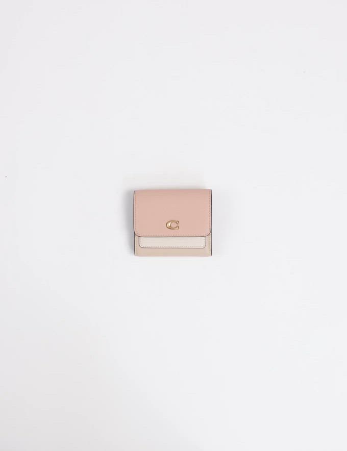 【COACH】ミラ スモール フラップ ウォレット・カラーブロック COACH｜【公式】ミラ スモール フラップ ウォレット・カラーブロック
