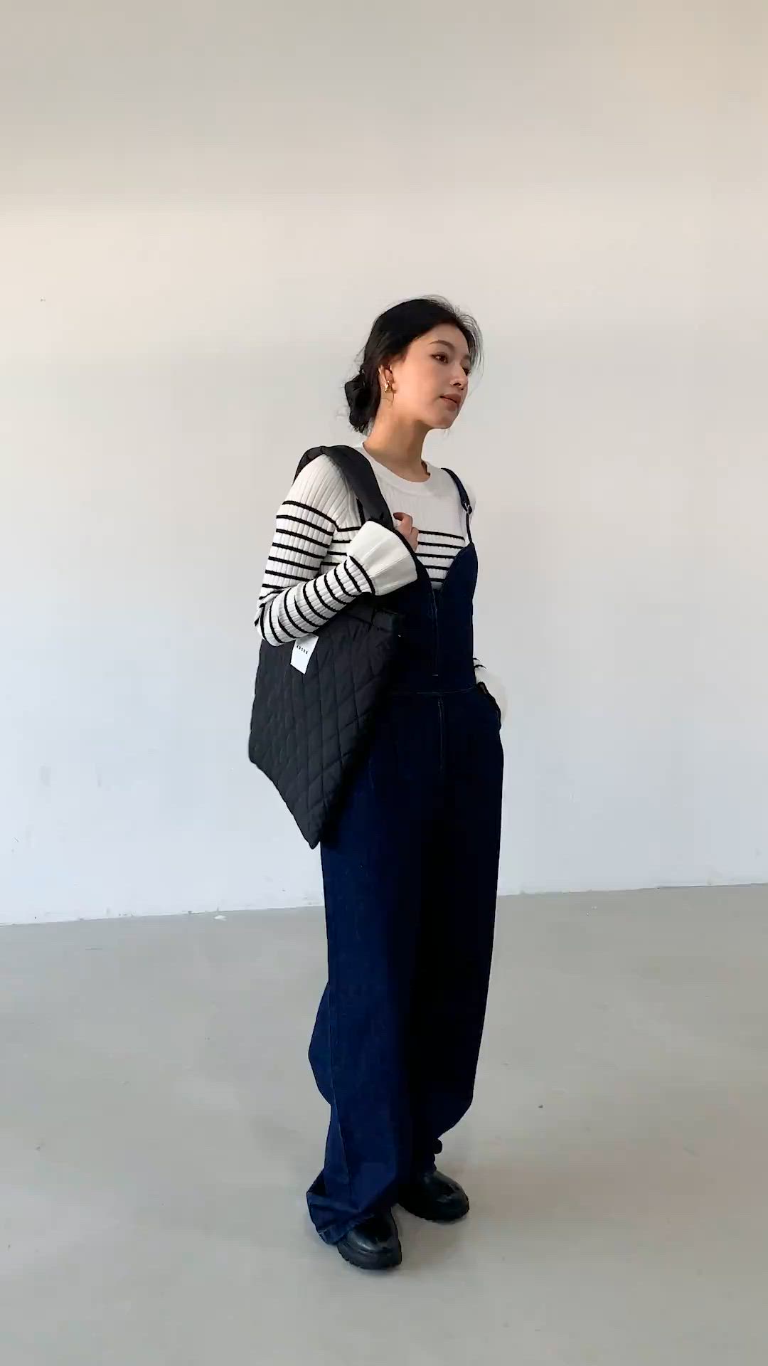 限定値下げ！美品　SACRA オールインワン　NAVY Z601137_01-1.webp