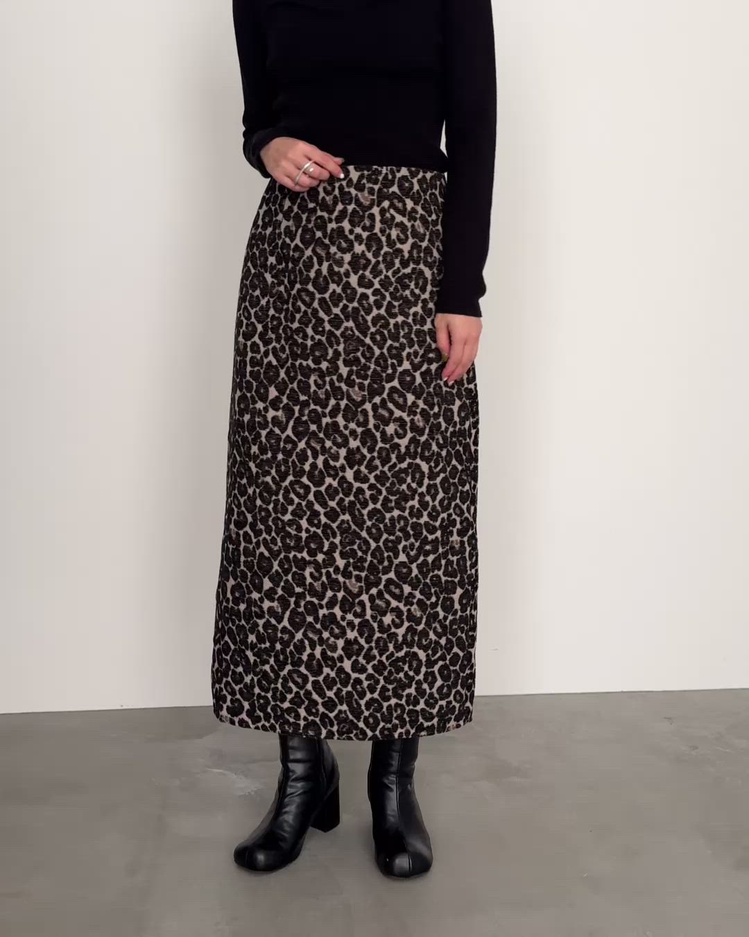 レオパードジャガードナロースカート（スカート）｜meilmada