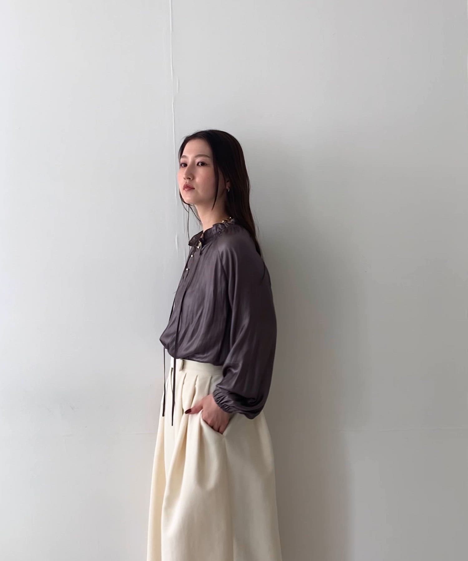 セール】ダブルクロスフォルムタックパンツ（その他パンツ）｜URBAN