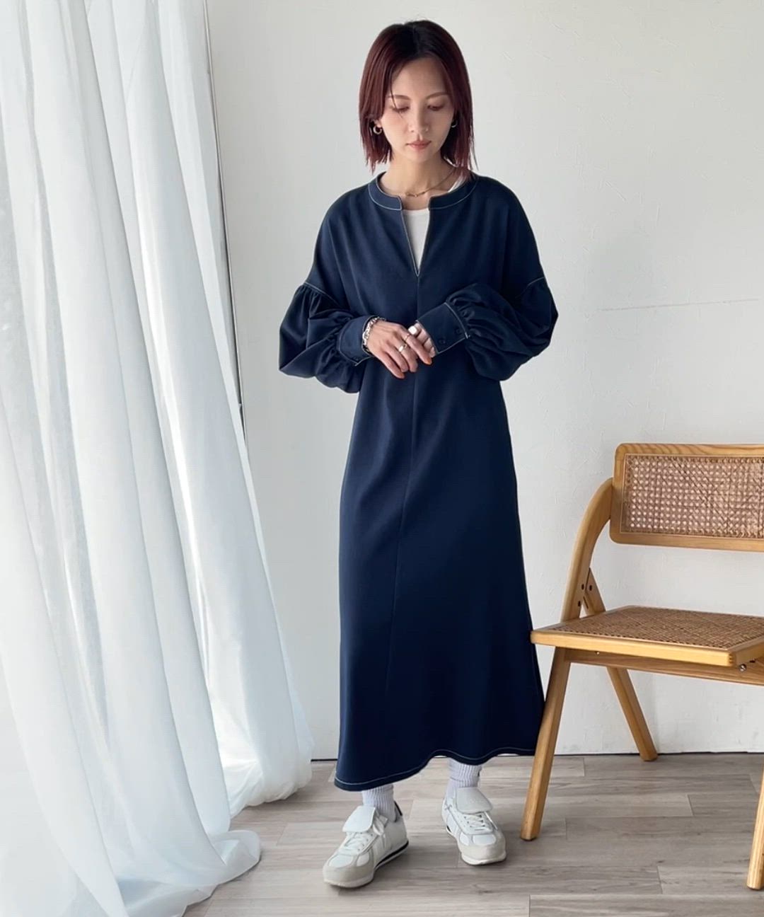 セール】ぽわんとあざとく。ウエストリボン使い配色ステッチキーネック