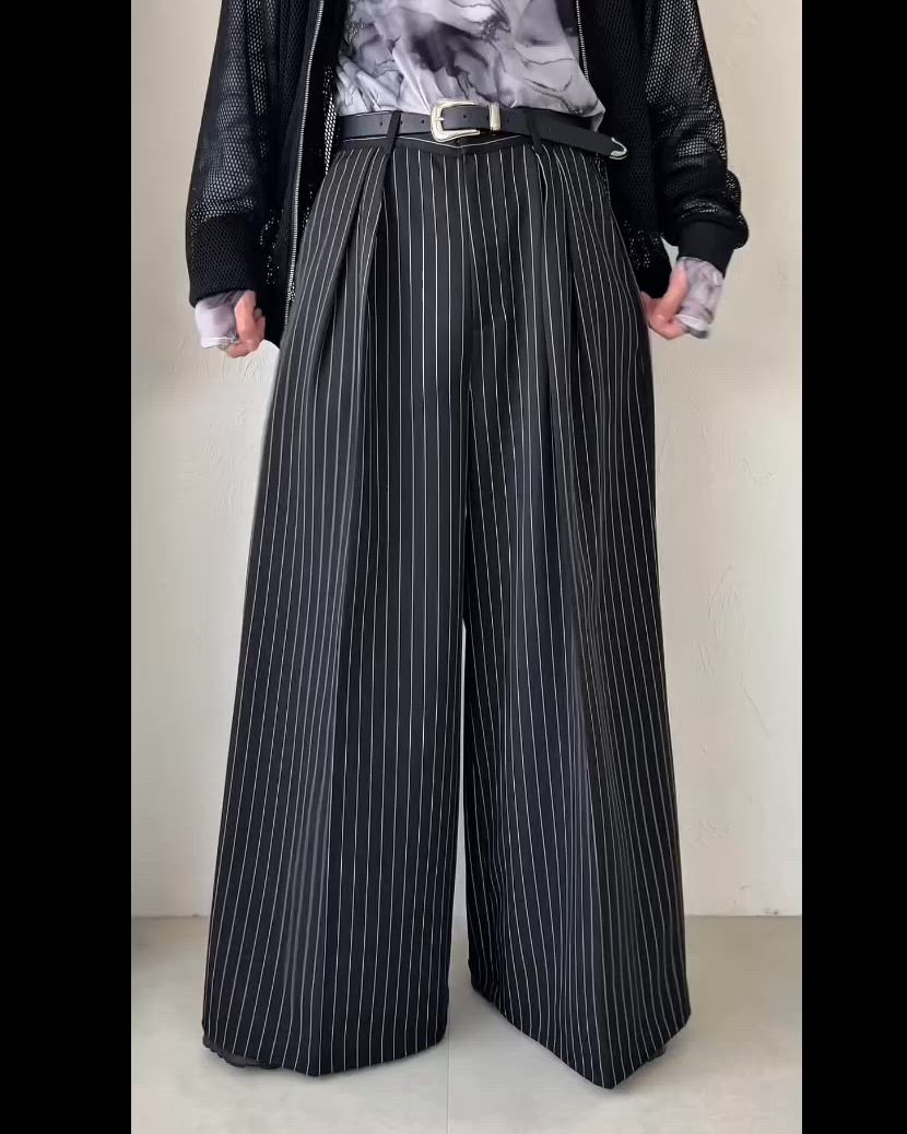 ストライプワイドバギーパンツ（その他パンツ）｜Ellno Loset（エルノ