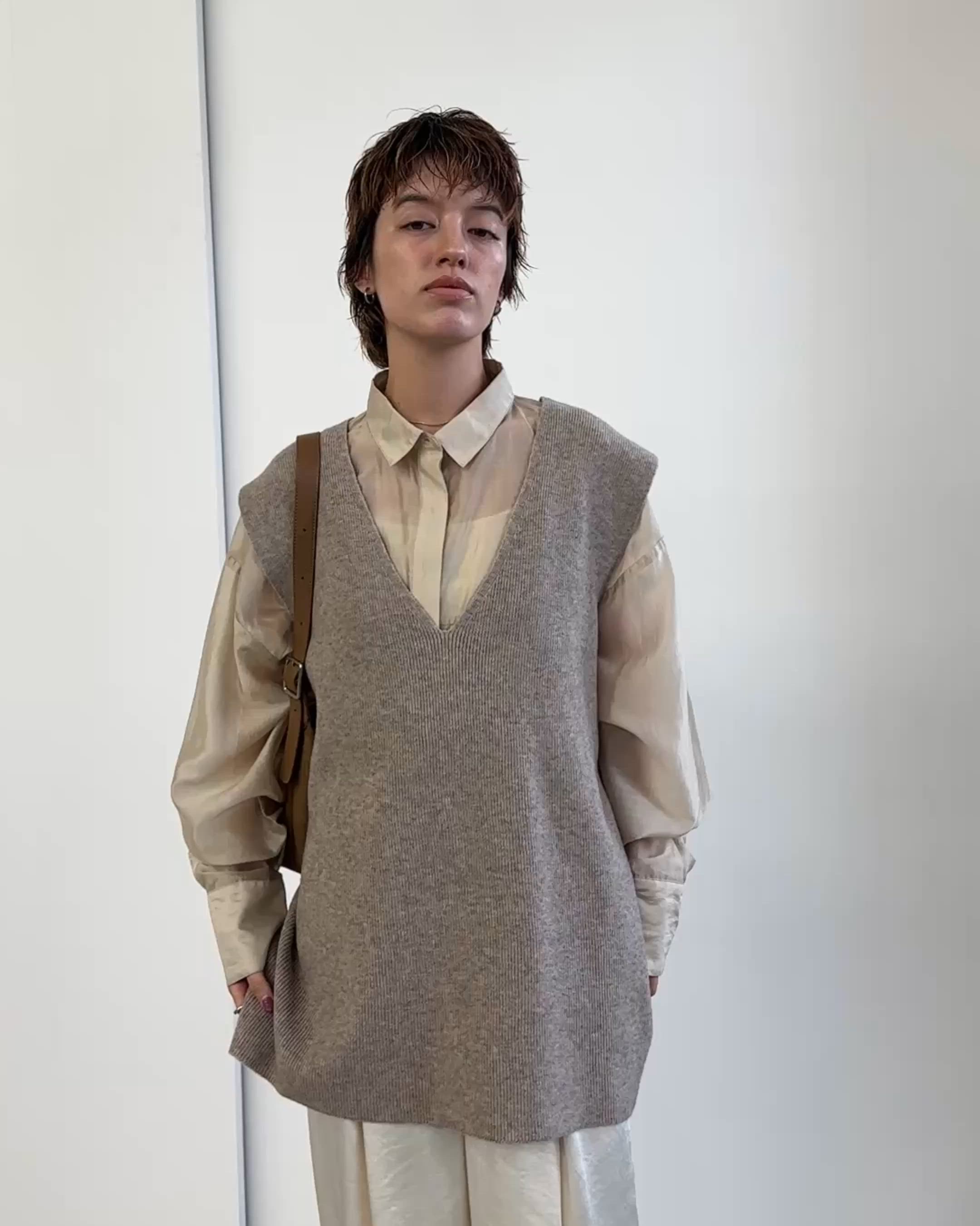 セール】Vネックロングニットベスト（ベスト）｜select MOCA（セレクト