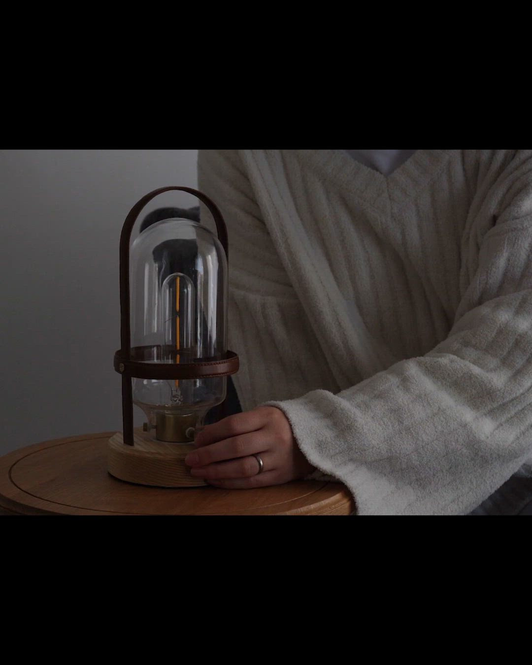 ecruxe（エクリュクス） CYLIN PORTABLE LAMP（照明）｜TIMELESS