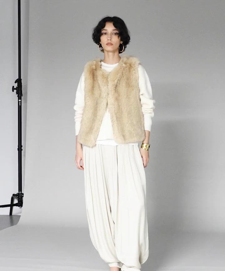 Curensology クリーム色 ファーベスト Curensology(カレンソロジー)/ショートファーベスト（ベスト