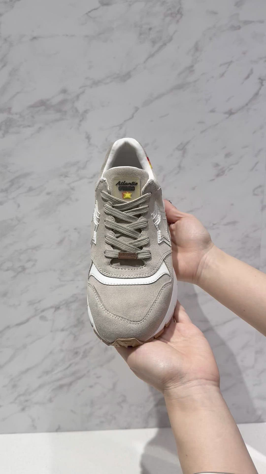 HIMIKO】ビブラムソールレザースニーカー【AGENA （アジェナ