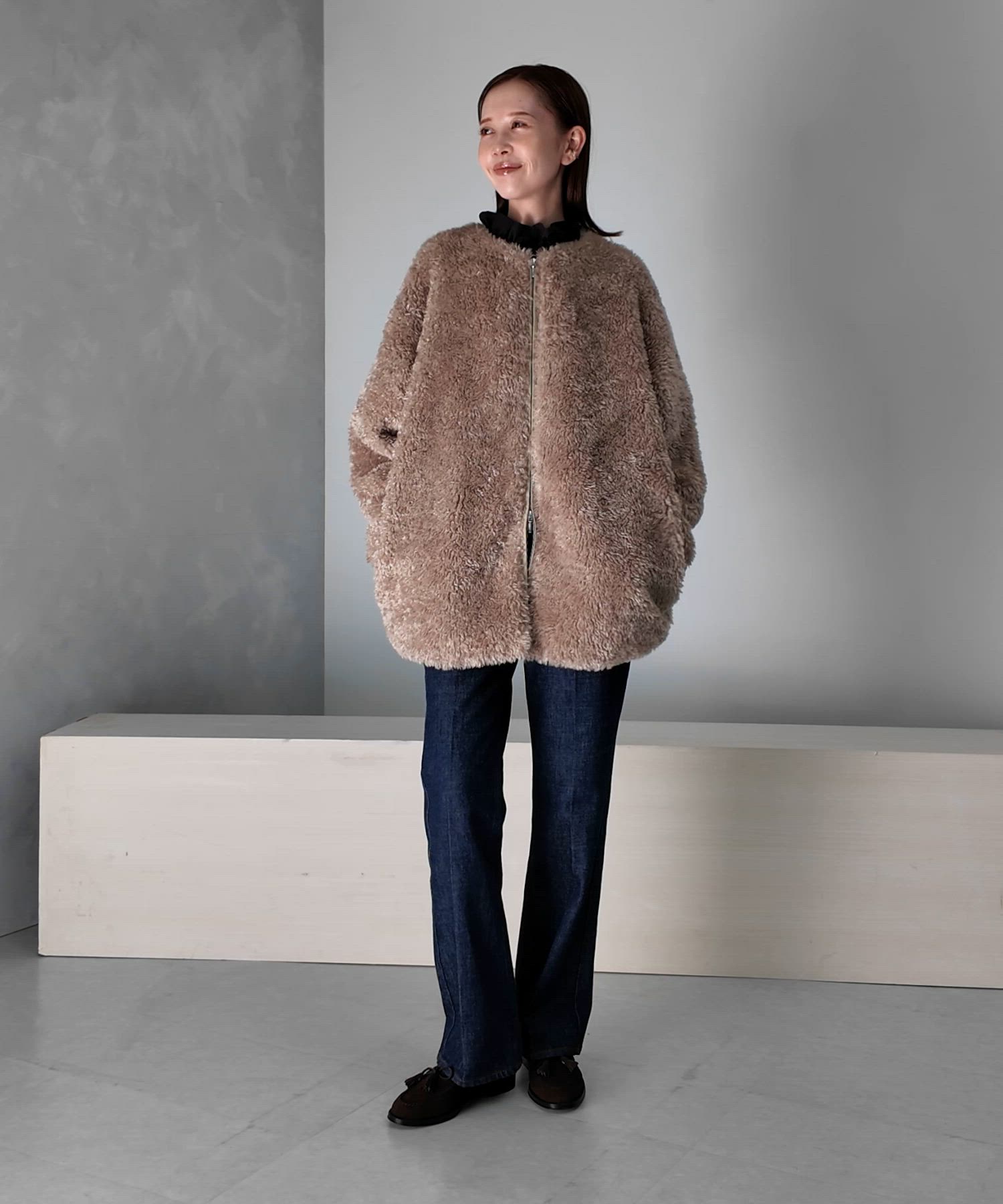 セール】『WEB/一部店舗限定』ノーカラーファーボアZIPブルゾン（ノー