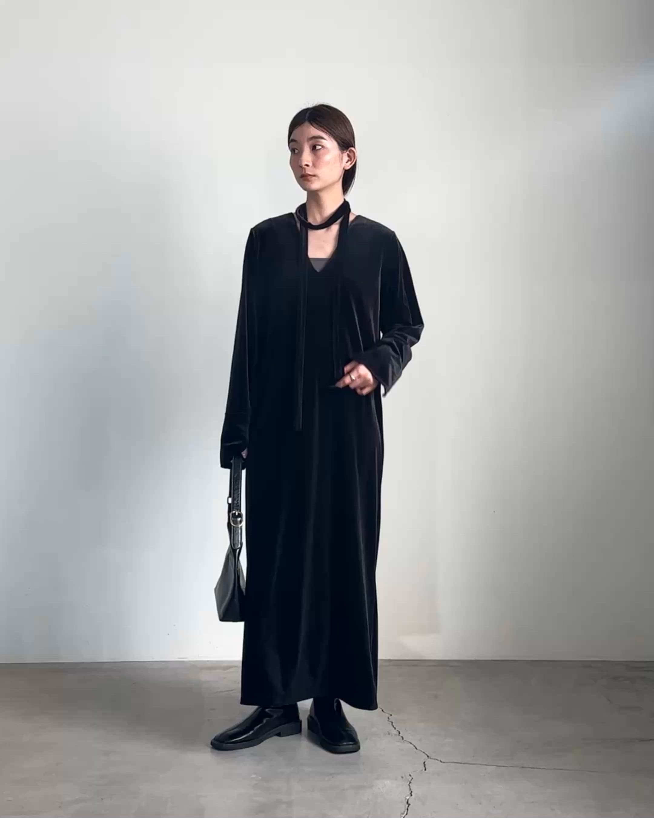 セール】ボウタイリボンVネックベロアワンピース（ワンピース