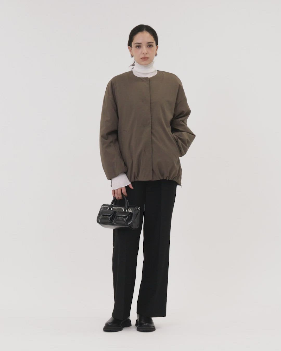 週末お値下げ美品パフィー ノーカラー ブルゾン ―ウォッシャブル・撥水・保温性― 週末お値下げ美品パフィー ノーカラー ブルゾン ―ウォッシャブル・撥水