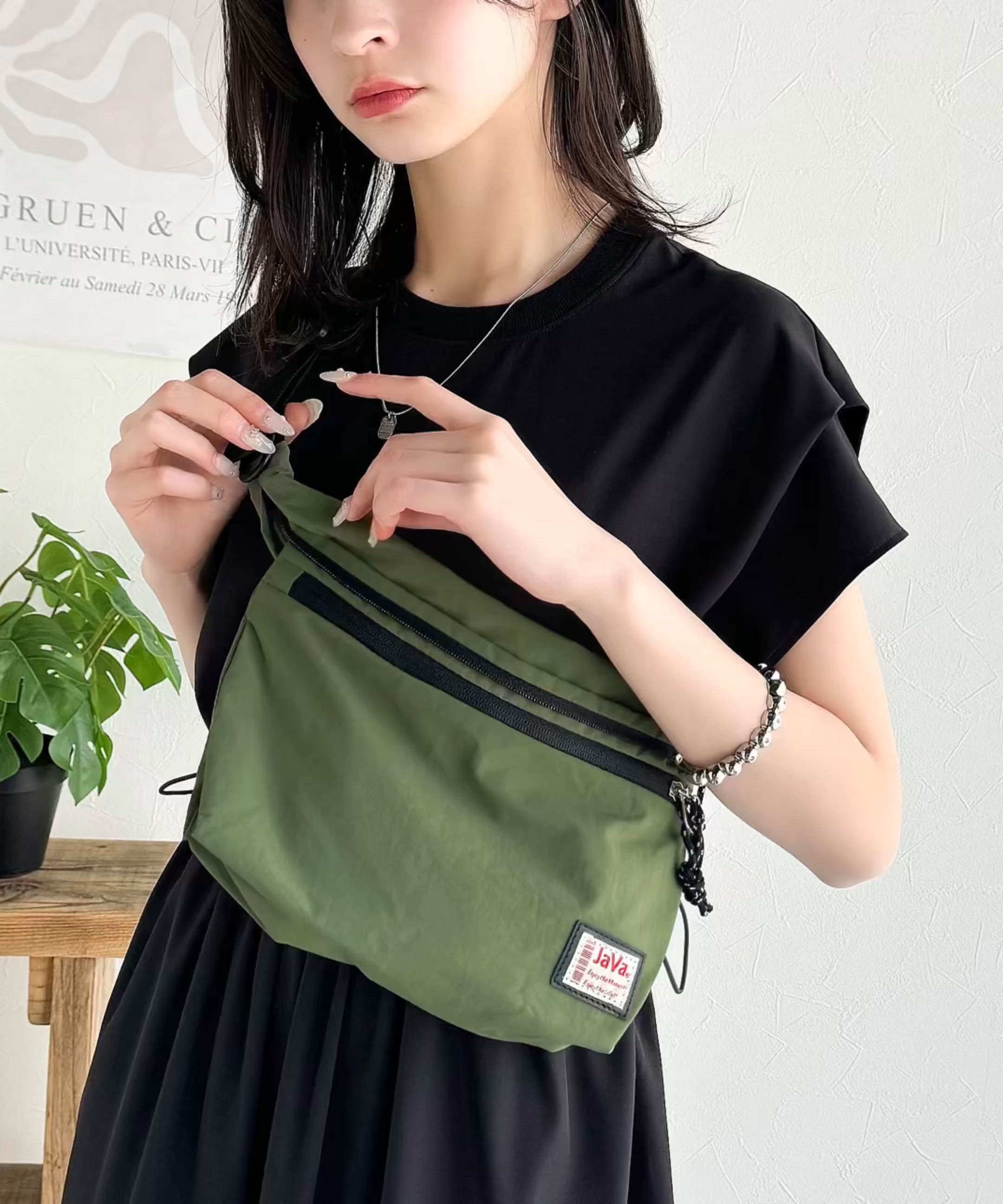 セール】《JaVa ジャバコラボ》スタイリッシュに携帯。コンパクト2WAY