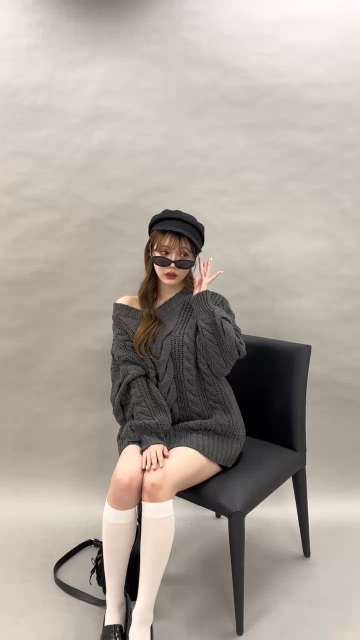 ミ*ギ様 0 1☆SALSATION 新品ニットグローブ ☆サルセーション セール】ケーブルニットミニワンピース（ワンピース）｜one after