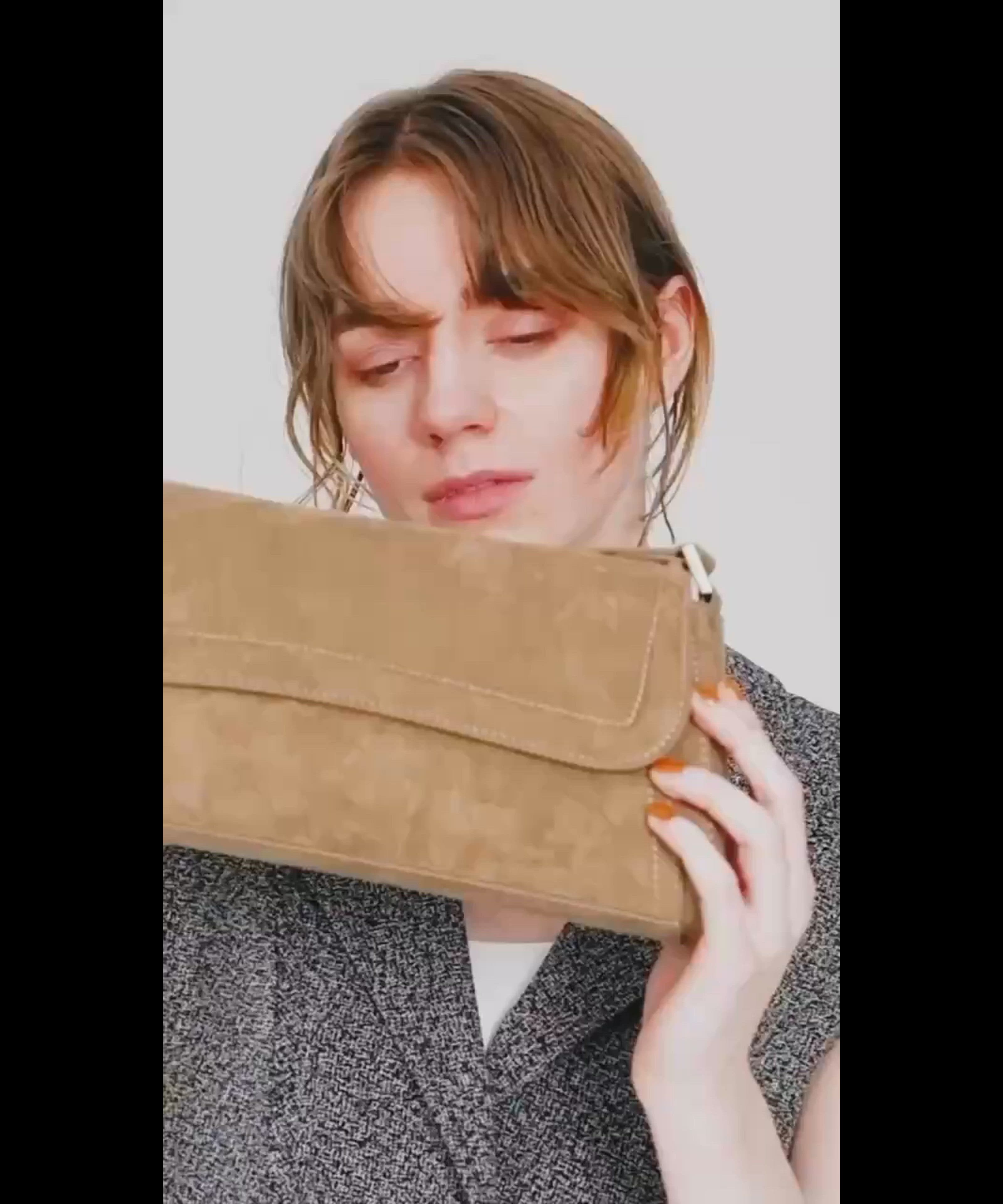 エコスウェードフラップBAG（ハンドバッグ）｜PUBLIC TOKYO 