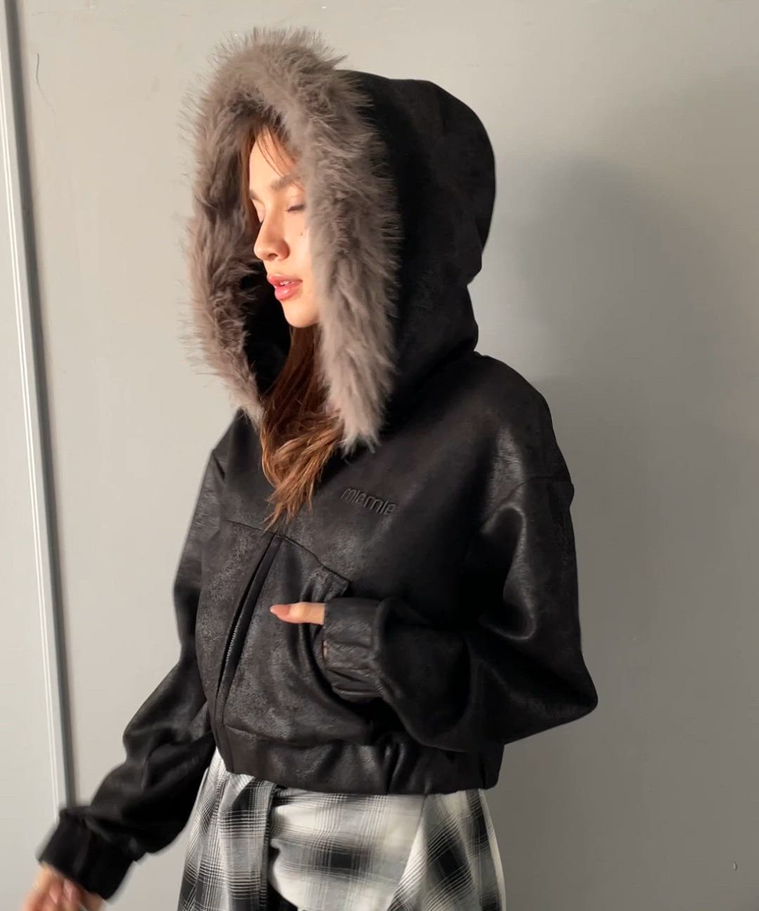 セール】【mily bilet】ふわっと華やか、羽織って甘辛♪フードファー