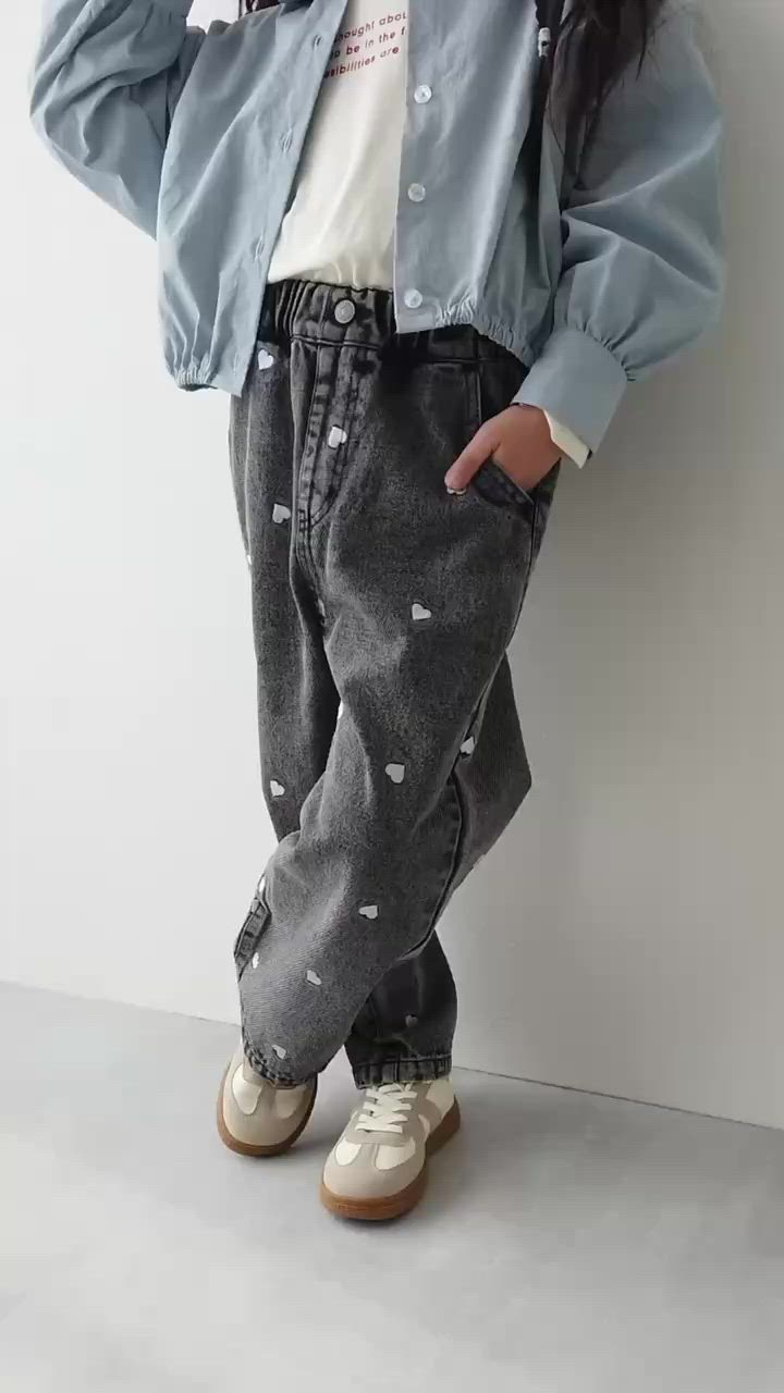 セール】ハートと花がえらべる 刺繍 デニム ショートパンツ（デニム