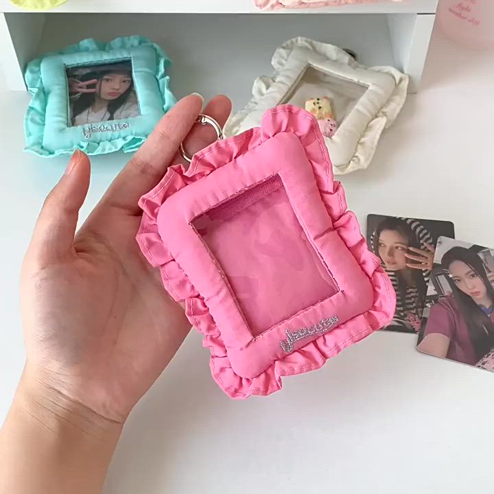 推し活トレカホルダー/フリルフレームカードホルダーキーホルダー