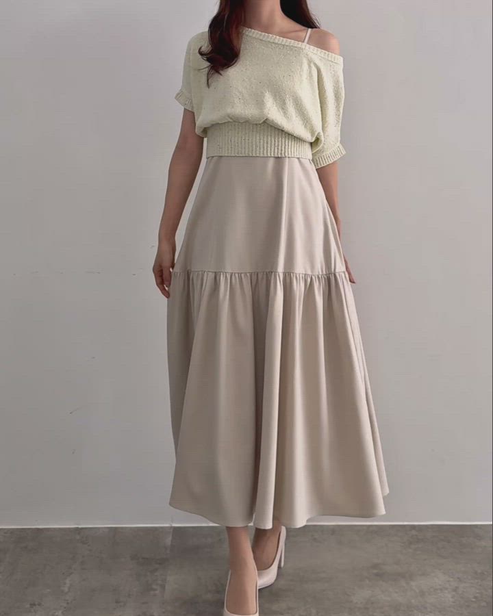 セール】スパンコールショートニット＋ティアードキャミワンピース set