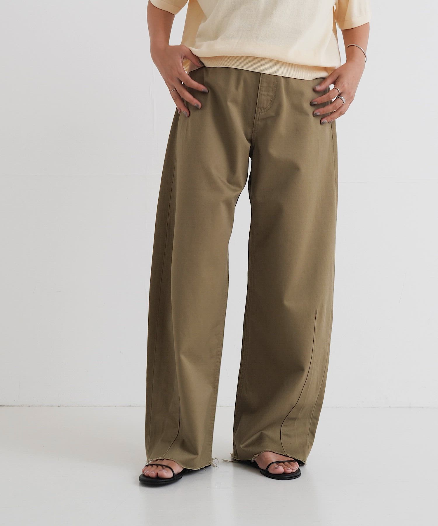 セール】コットンサテンカットオフカーブパンツ（その他パンツ