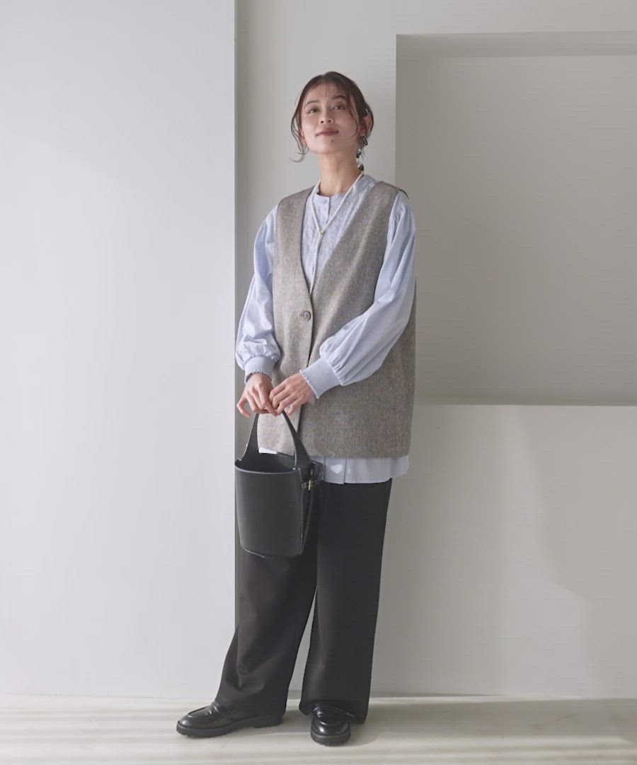 定価9.9万 新品 CristaSeya リネン ロング ベスト L イタリア製 定価9.9万 新品 CristaSeya リネン ロング ベスト L イタリア製 【公式