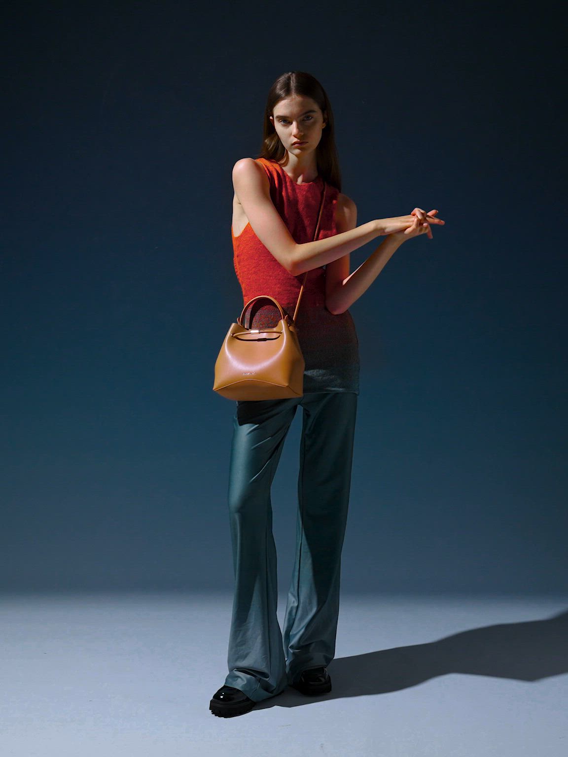 シビル・バック　確認用写真 Sybill シビル ジオメトリックバケットバッグ（ショルダーバッグ