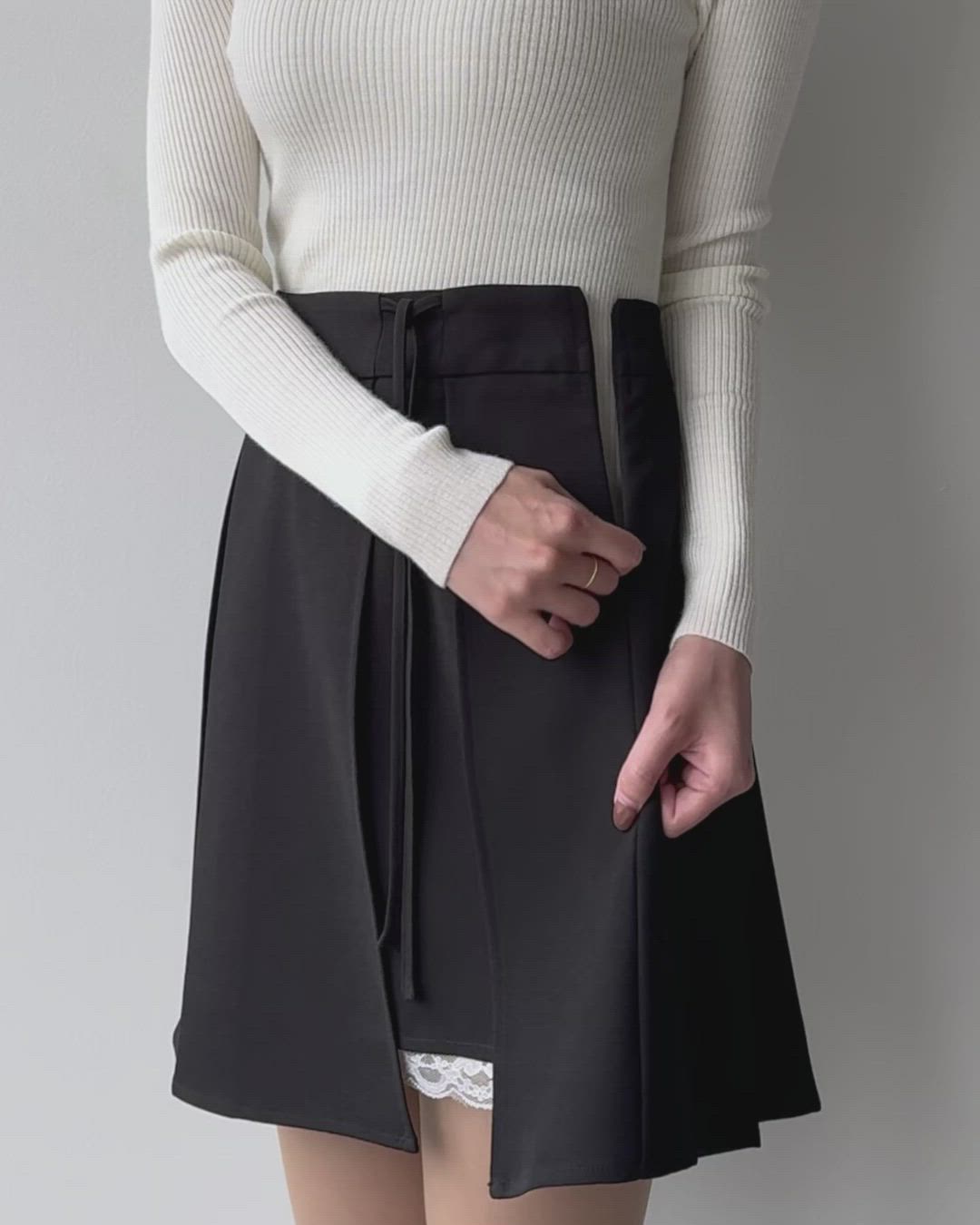 セール】サイドリボンラップ風プリーツレーススカパン（スカート