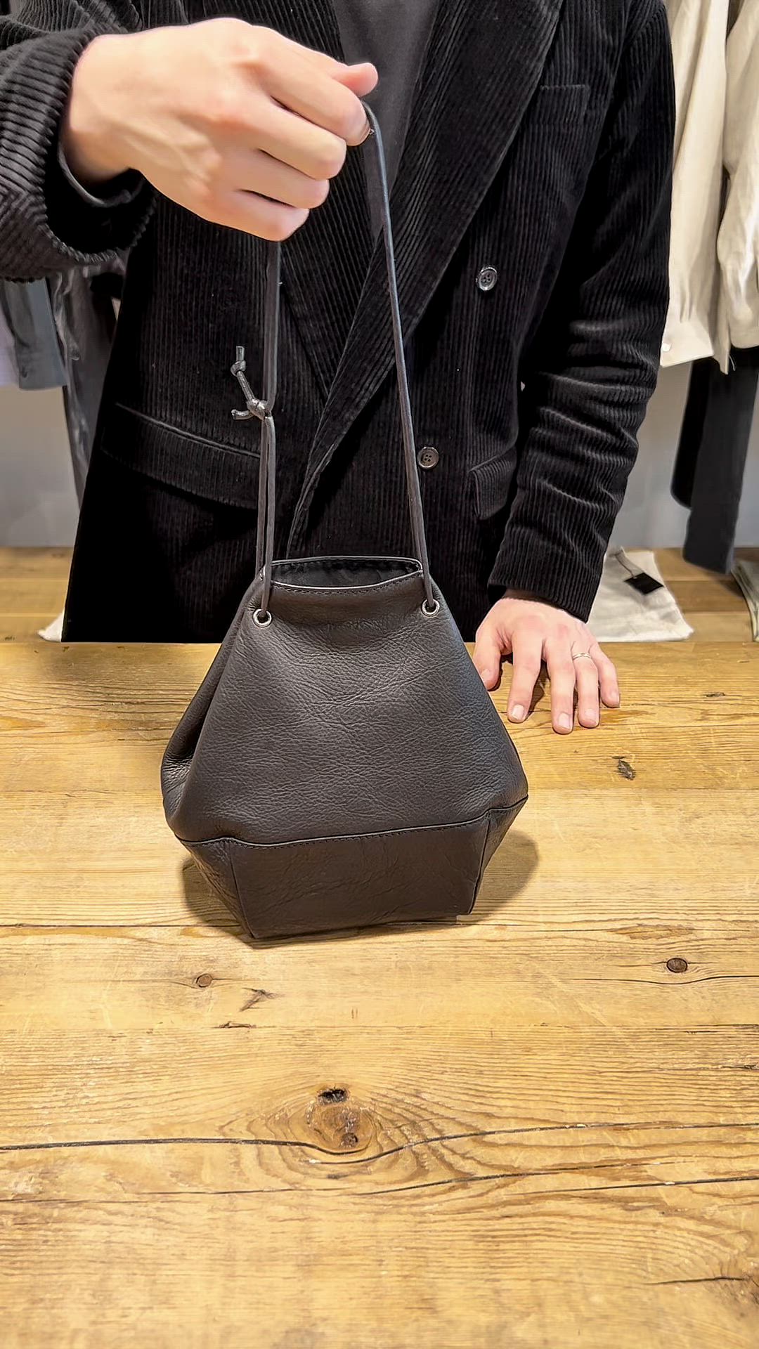 撥水レザー】ウォータープルーフ ウォッシャブル レザー/2WAY 巾着