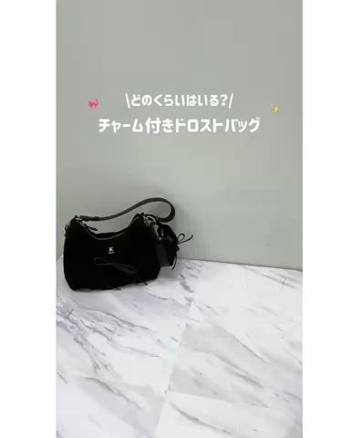 新色追加／チャーム付きドロストバッグ（ショルダーバッグ）｜one