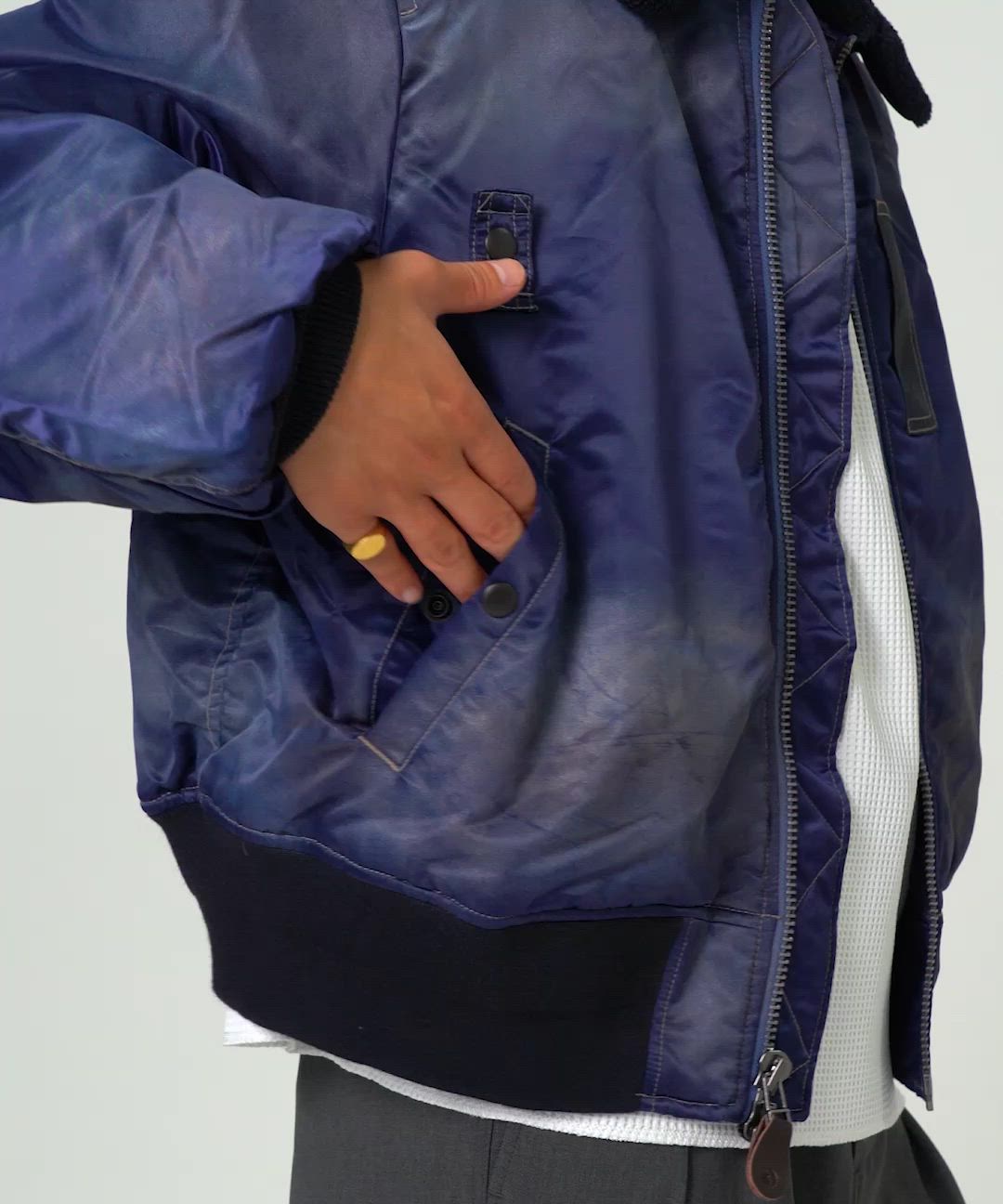 beamsワイドショートフィット B-15ビームス ブルゾン　ジャケットma-1 BEAMS（ビームス） ブルゾン アウター ワイドショートフィット B-15