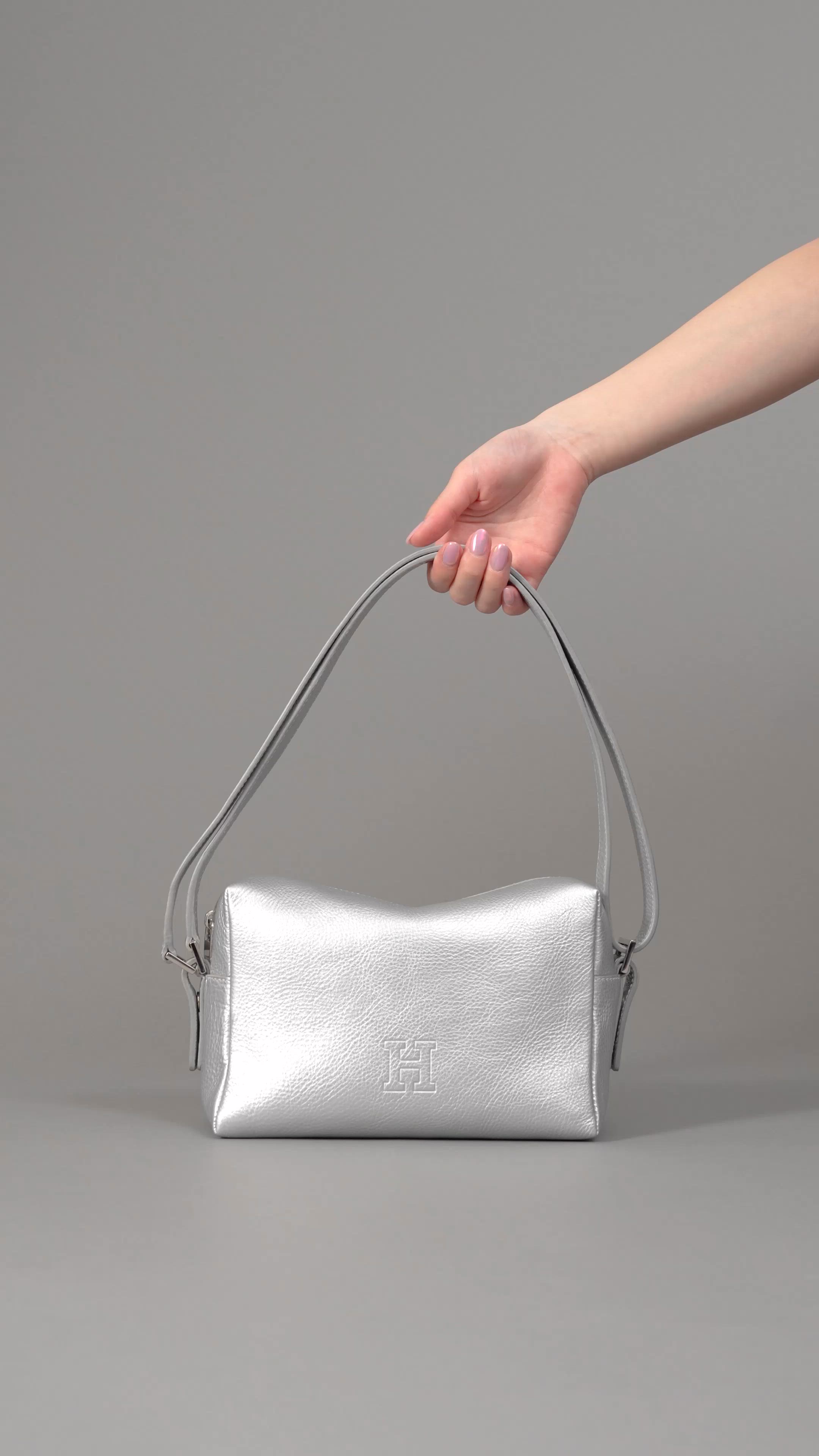 ヴィータ】レザーショルダーバッグ S 2WAY 本革（商品番号：P25-20020