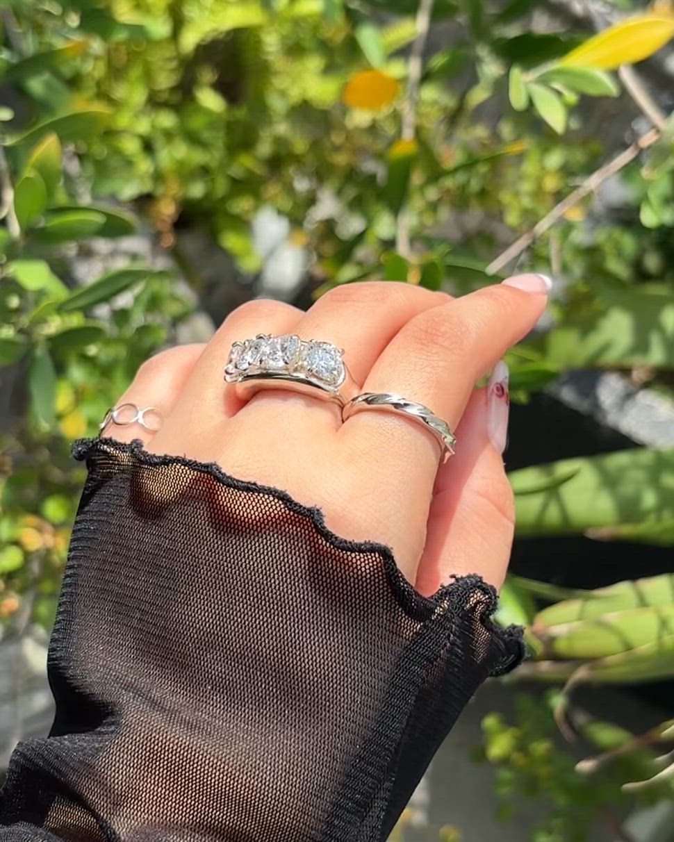 e.m. イーエム ジルコニア4石揺れリング　13号　美品 SILVER925ジルコニア4石ゆれリング/メンズ/レディース（リング）｜e.m.