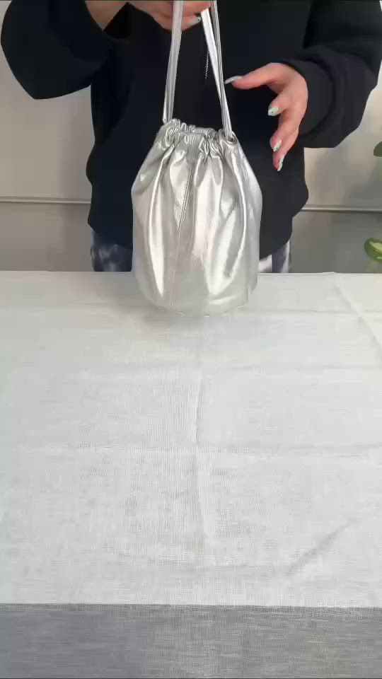 ジンニム　ジン　顔プリント　巾着　トートバッグ BTS ジン JIN 顔プリントトートバッグ - メルカリ