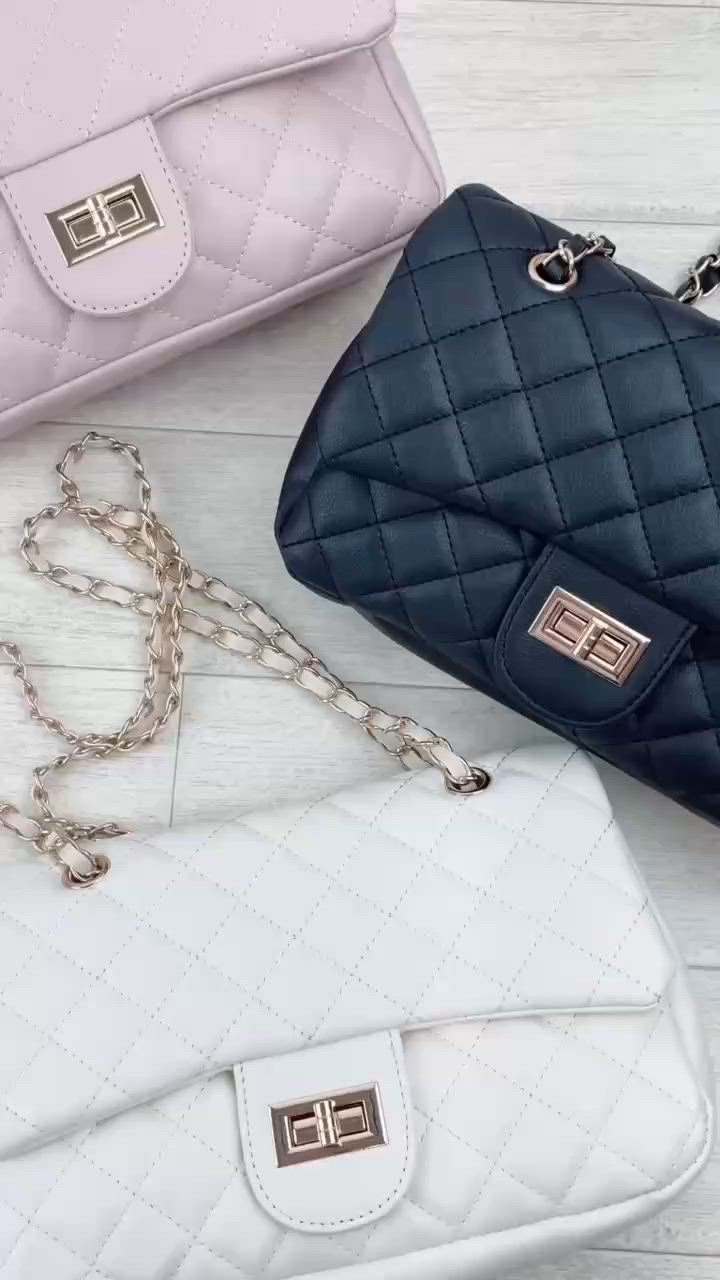 500mlペットボトル収納可】キルティング チェーン ショルダーバッグ