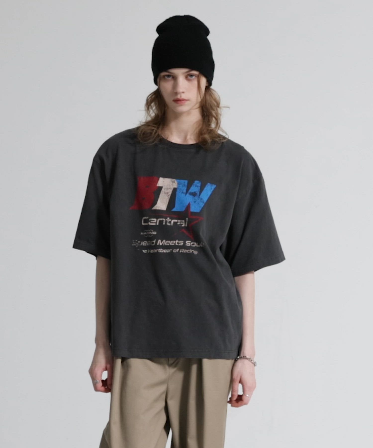 セール】ヴィンテージ加工 ピグメント エンボスグラフィックTシャツ（T 