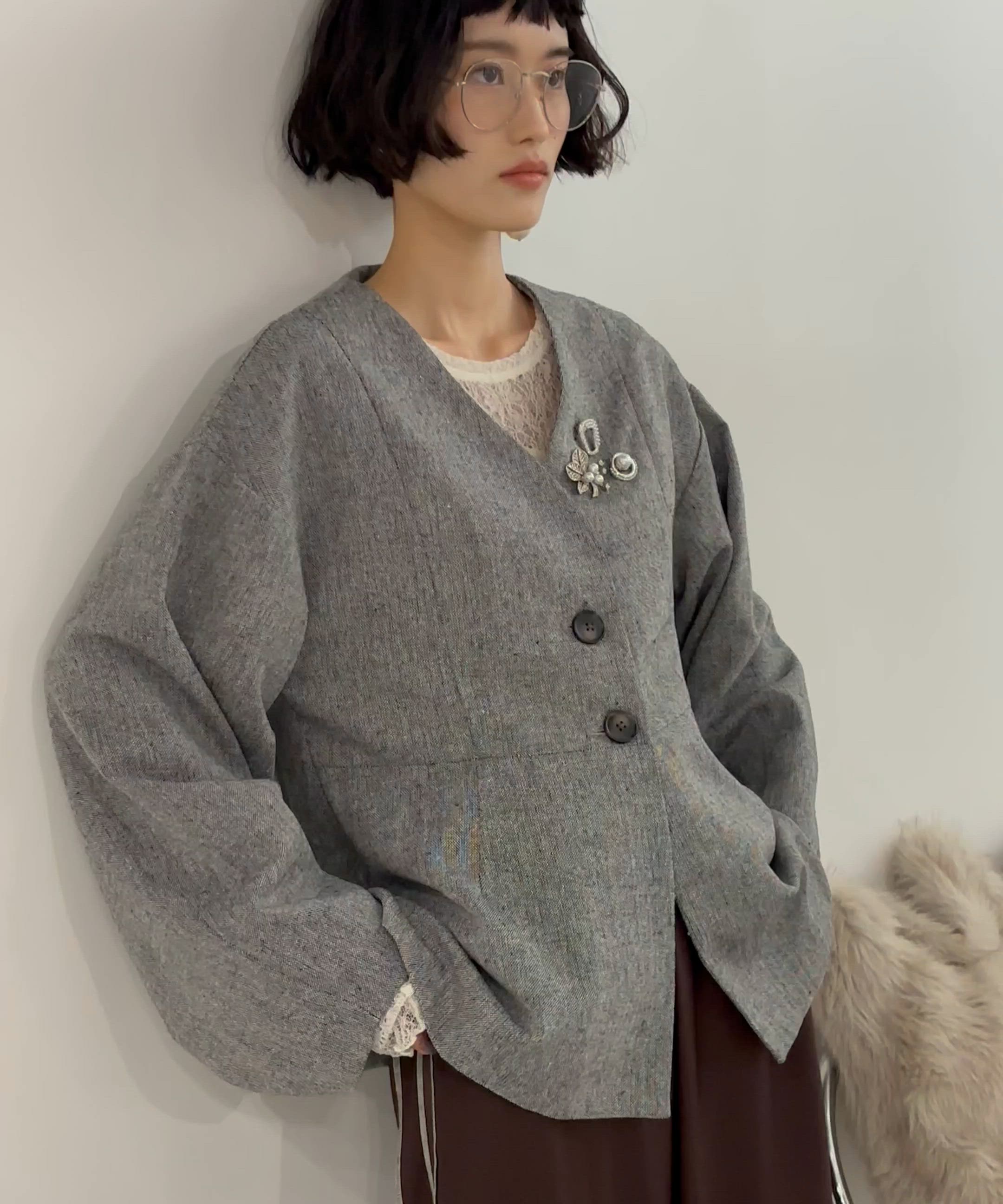 チェスティ ツイード ペプラム ノーカラー ジャケットマルチカラー サイズS チェスティ ツイード ペプラム ノーカラー ジャケットマルチカラー サイズS