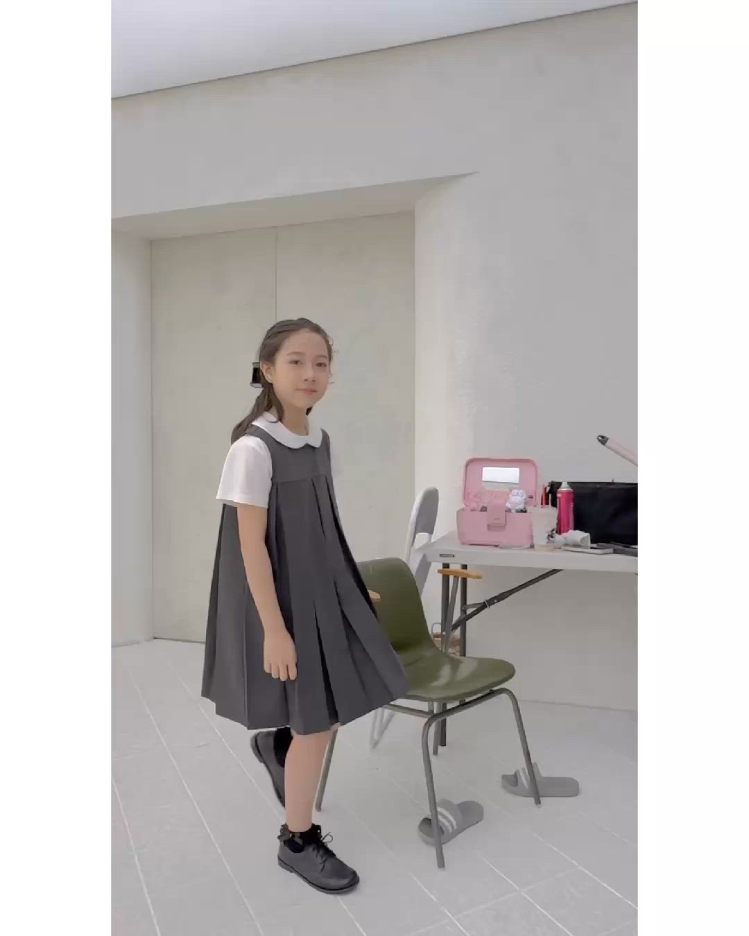 セール】ボックスプリーツワンピース（ワンピース）｜DRESCCO