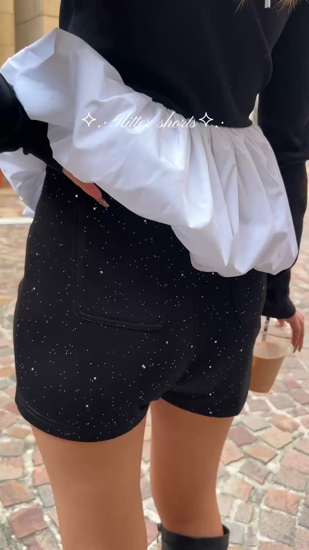 ラメストレッチショートパンツ（その他パンツ）｜BLONDEY（ブロンディ